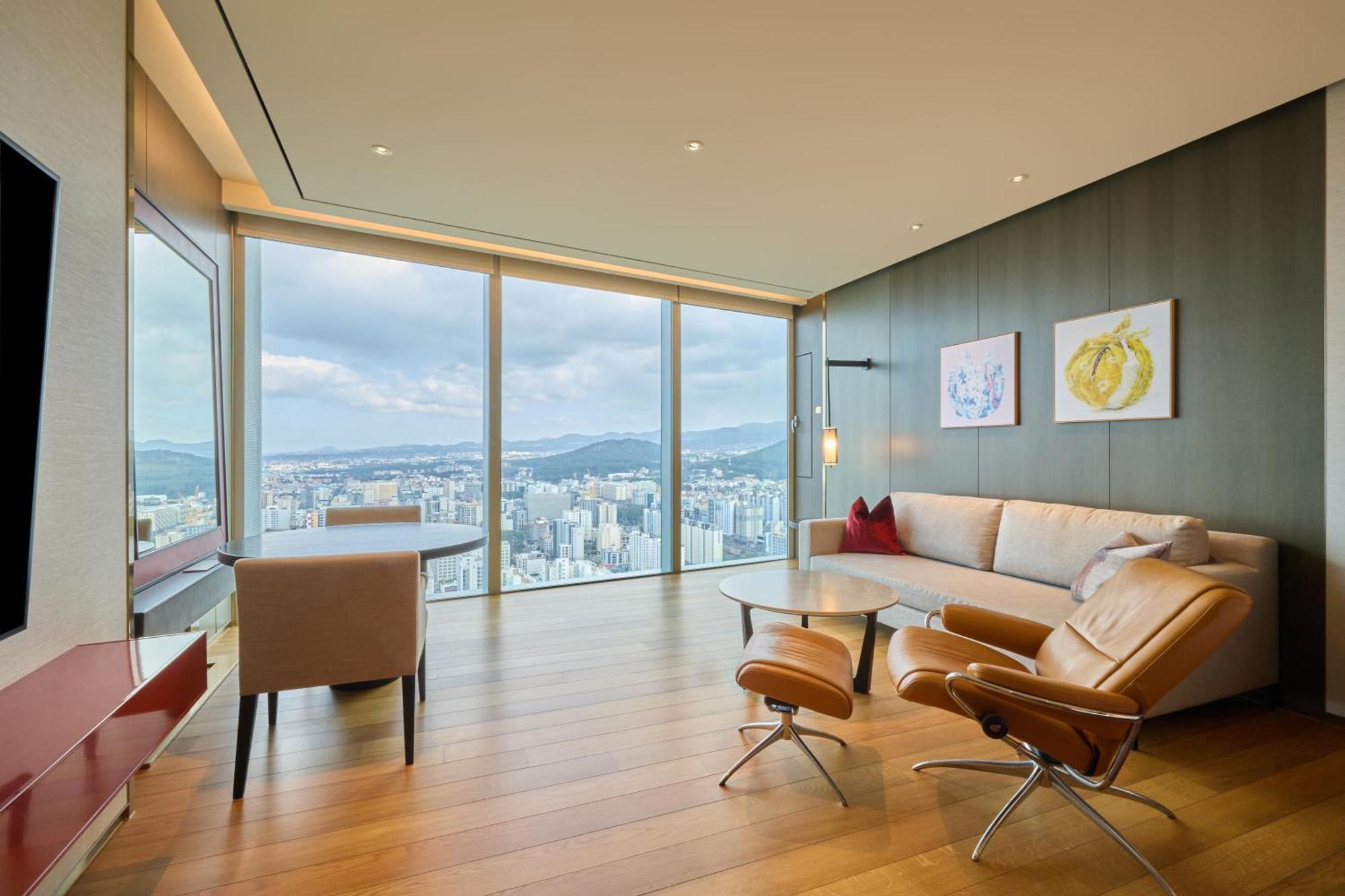 King Room