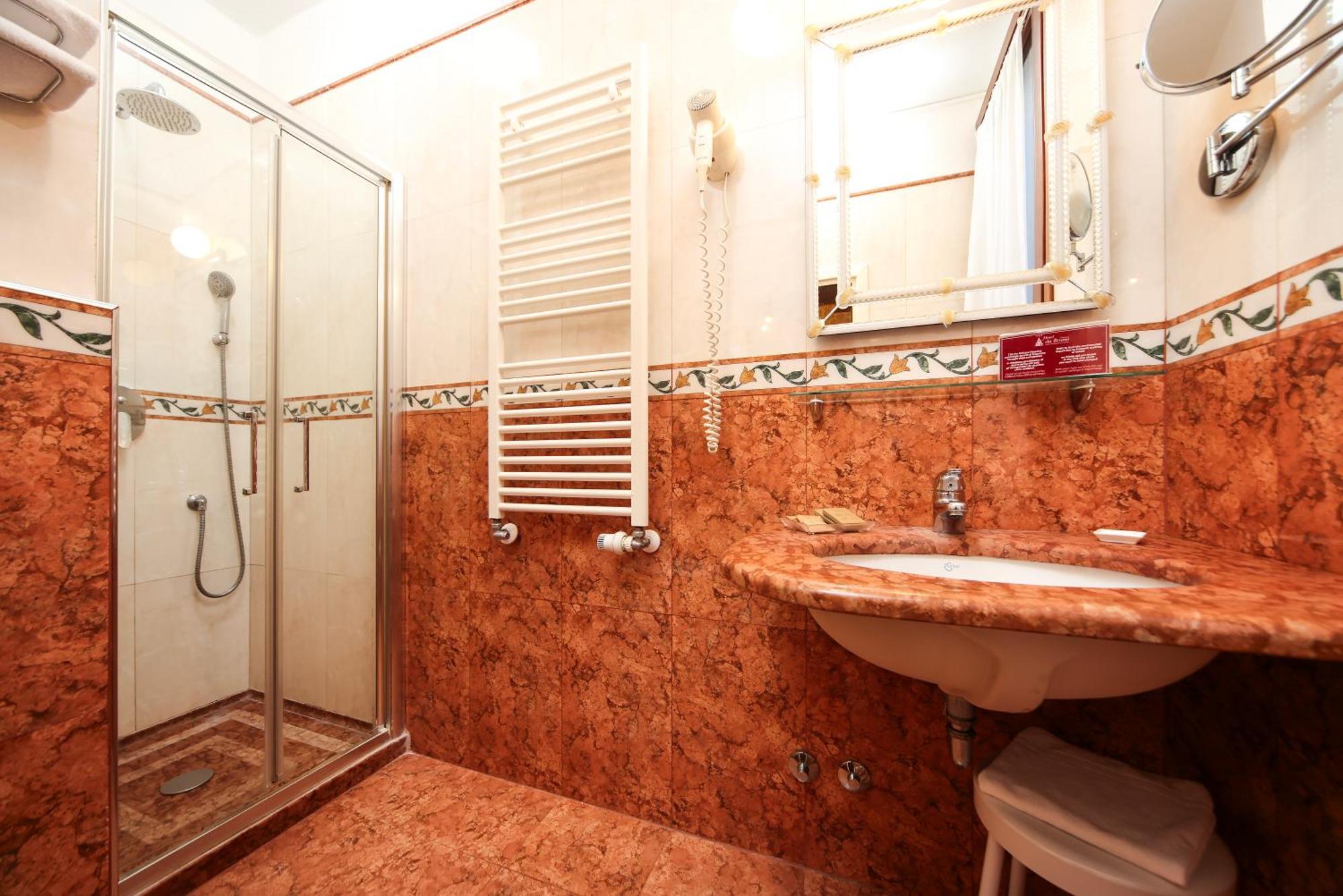 Habitación Doble Económica
