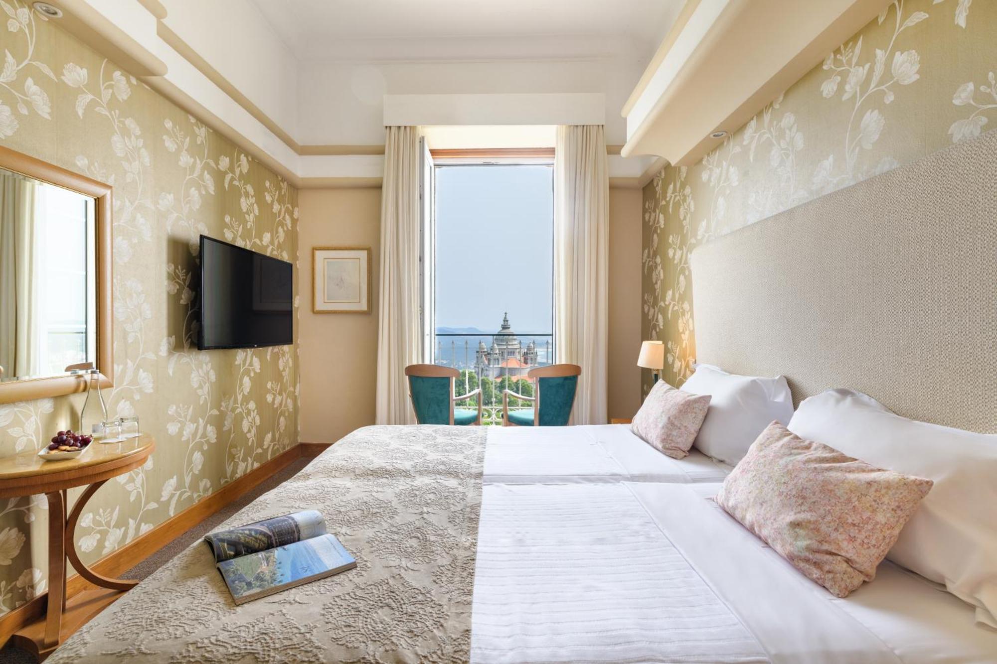 Superior Double Room Balcony