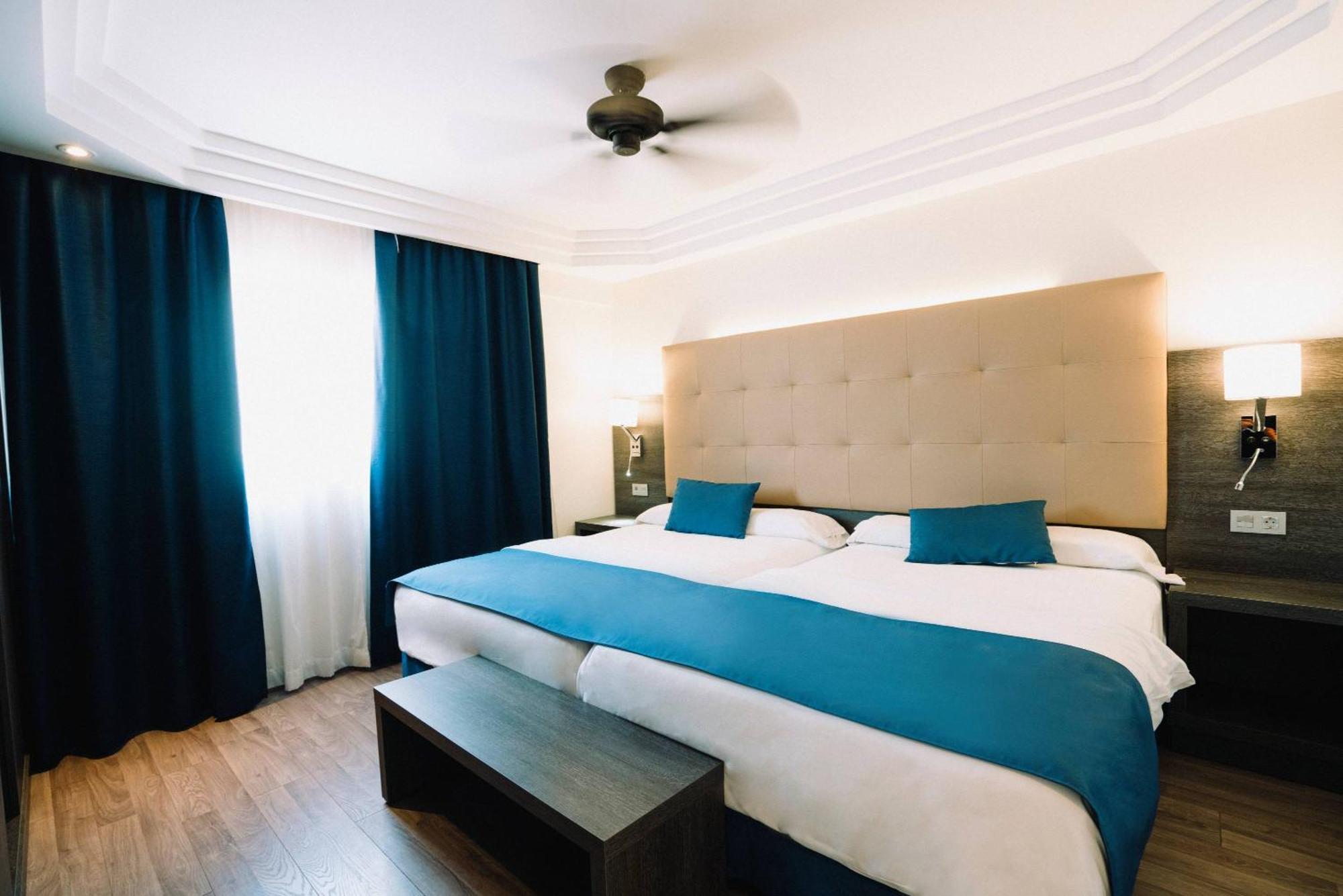 Superior Double Room (2 Adults),1672567643:JPEG