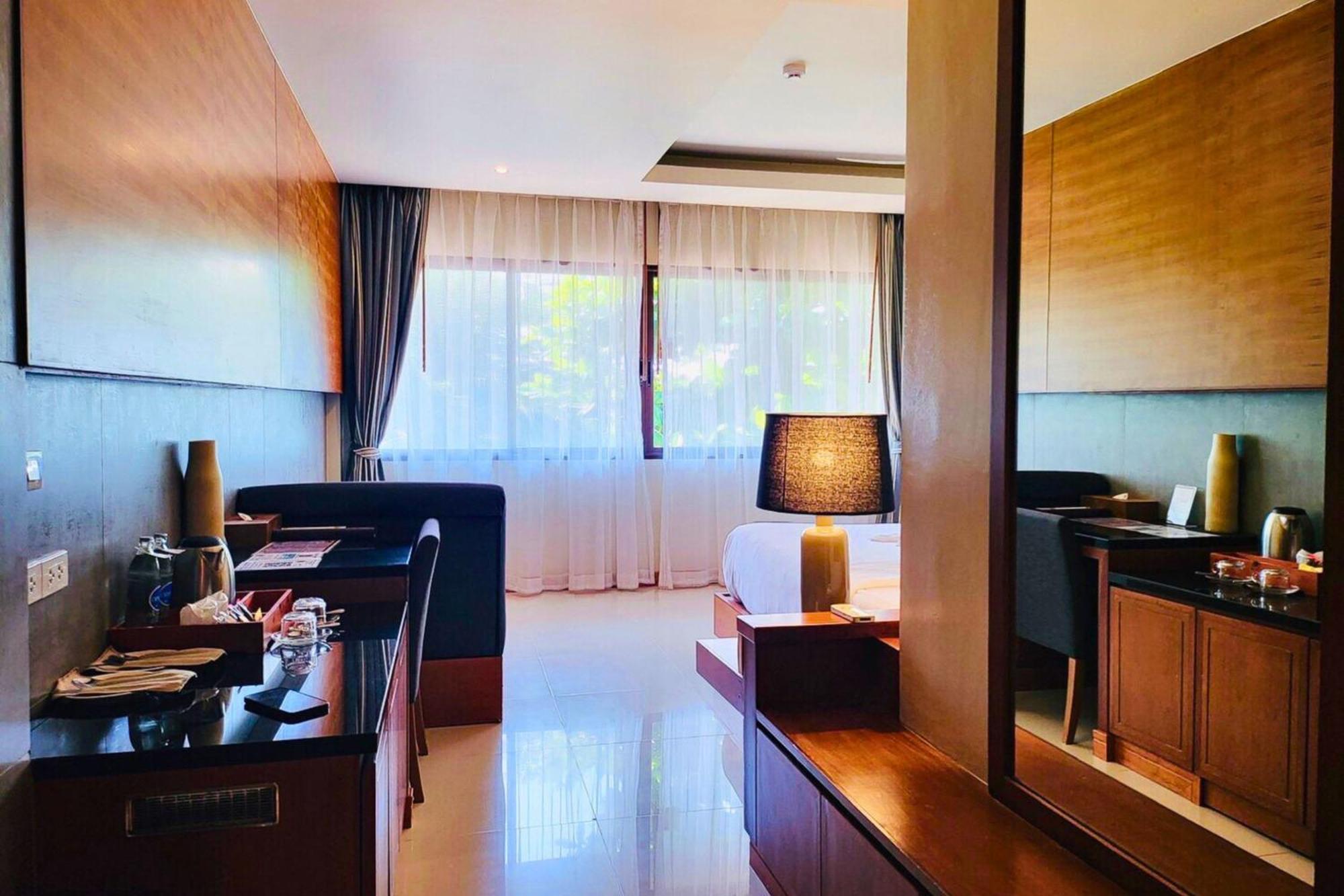 Beachfront Chalet 2nd Floor