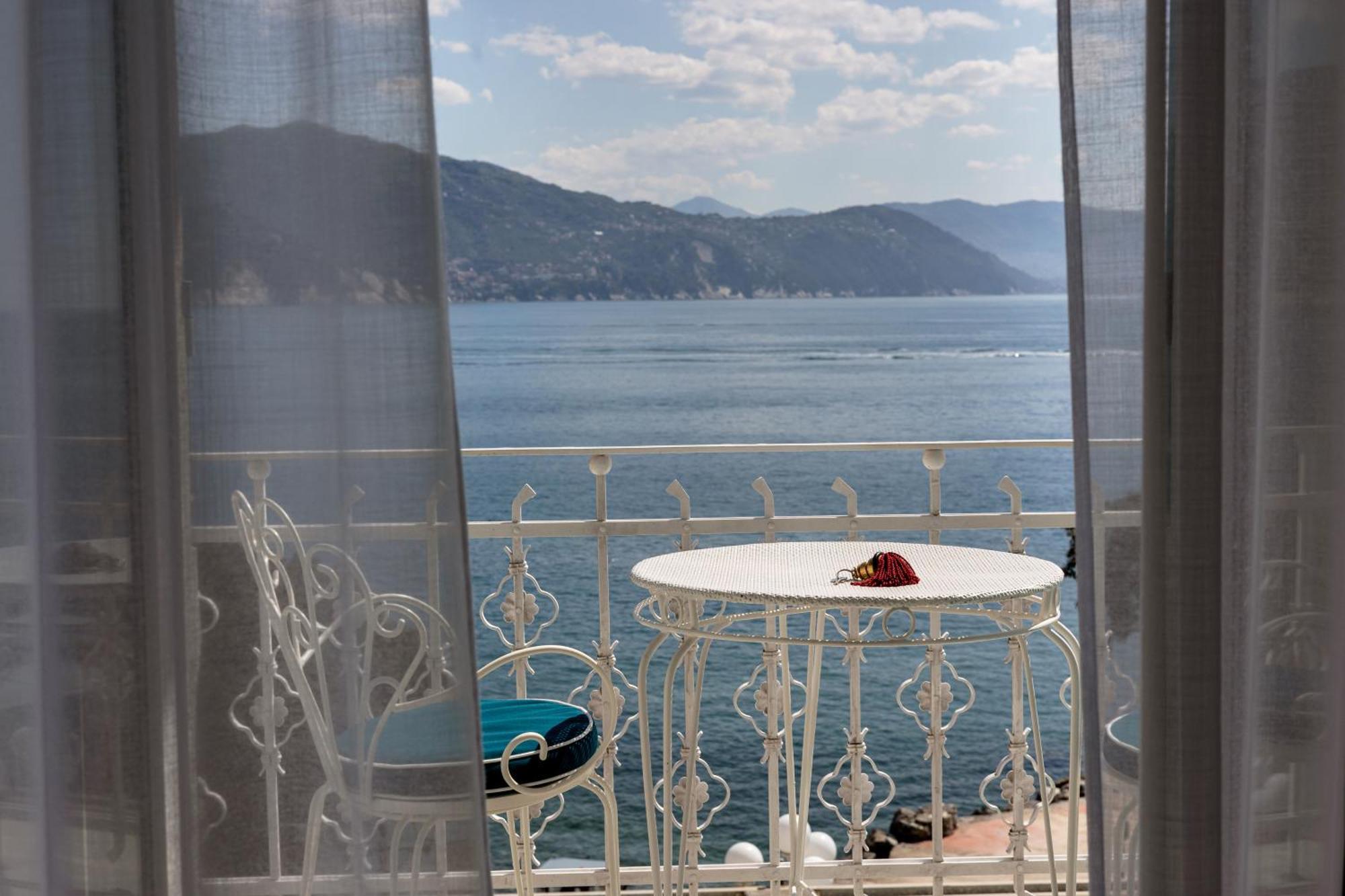 Deluxe Double Room Balcony Sea View