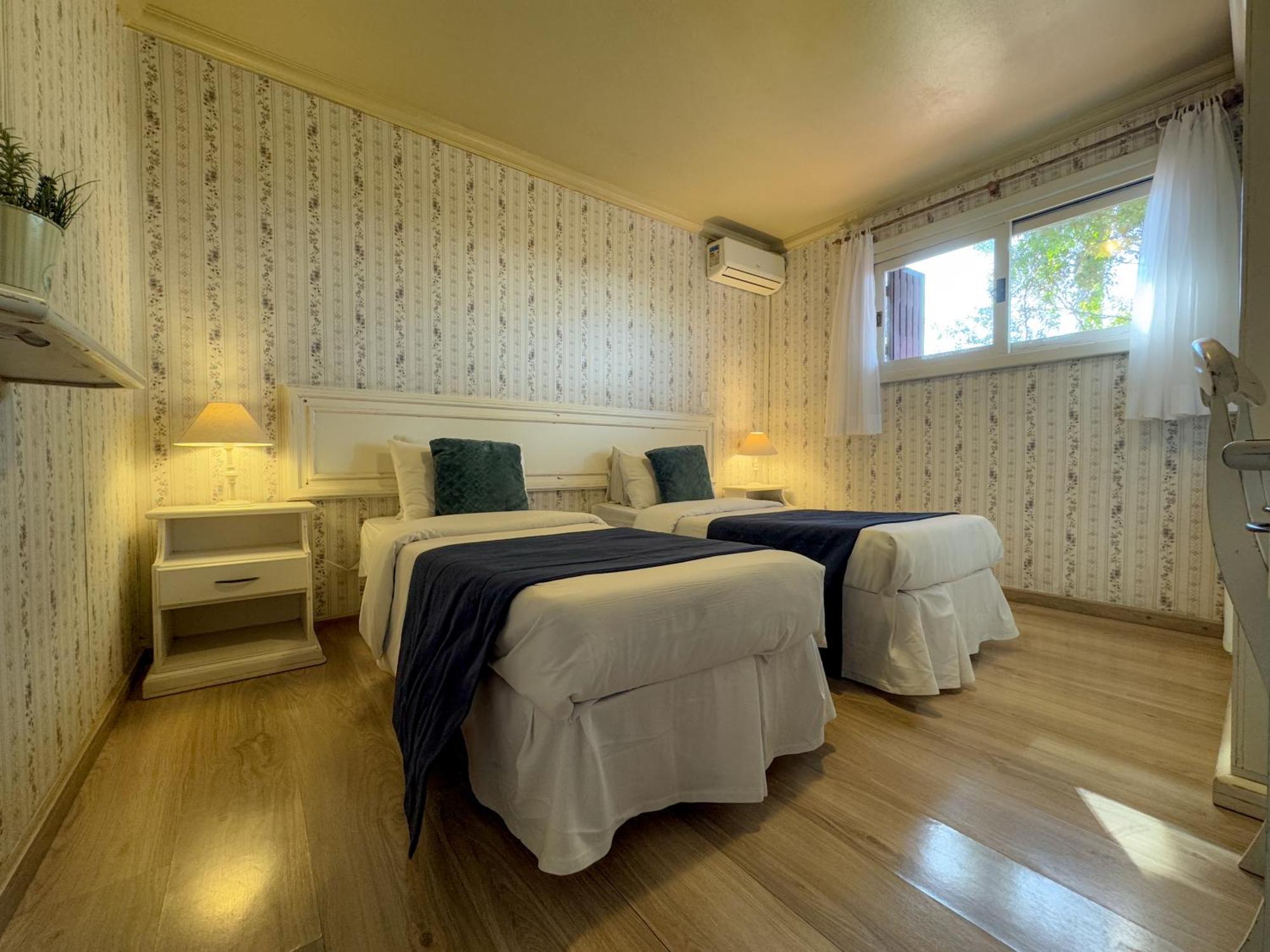 Quarto Duplo Deluxe