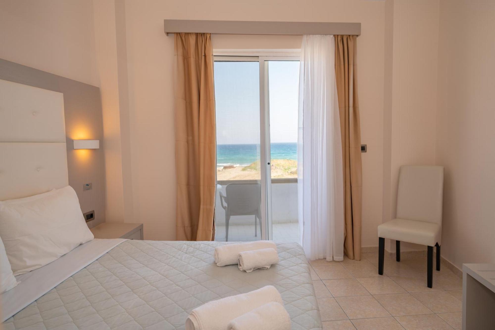 Standard Double or Twin Room Sea View