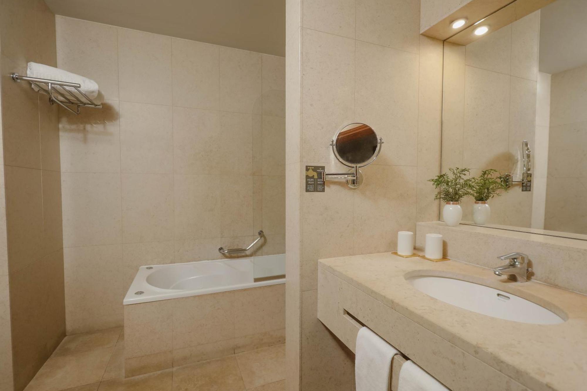 Twin Room - Pet Friendly,1697815008:JPEG
