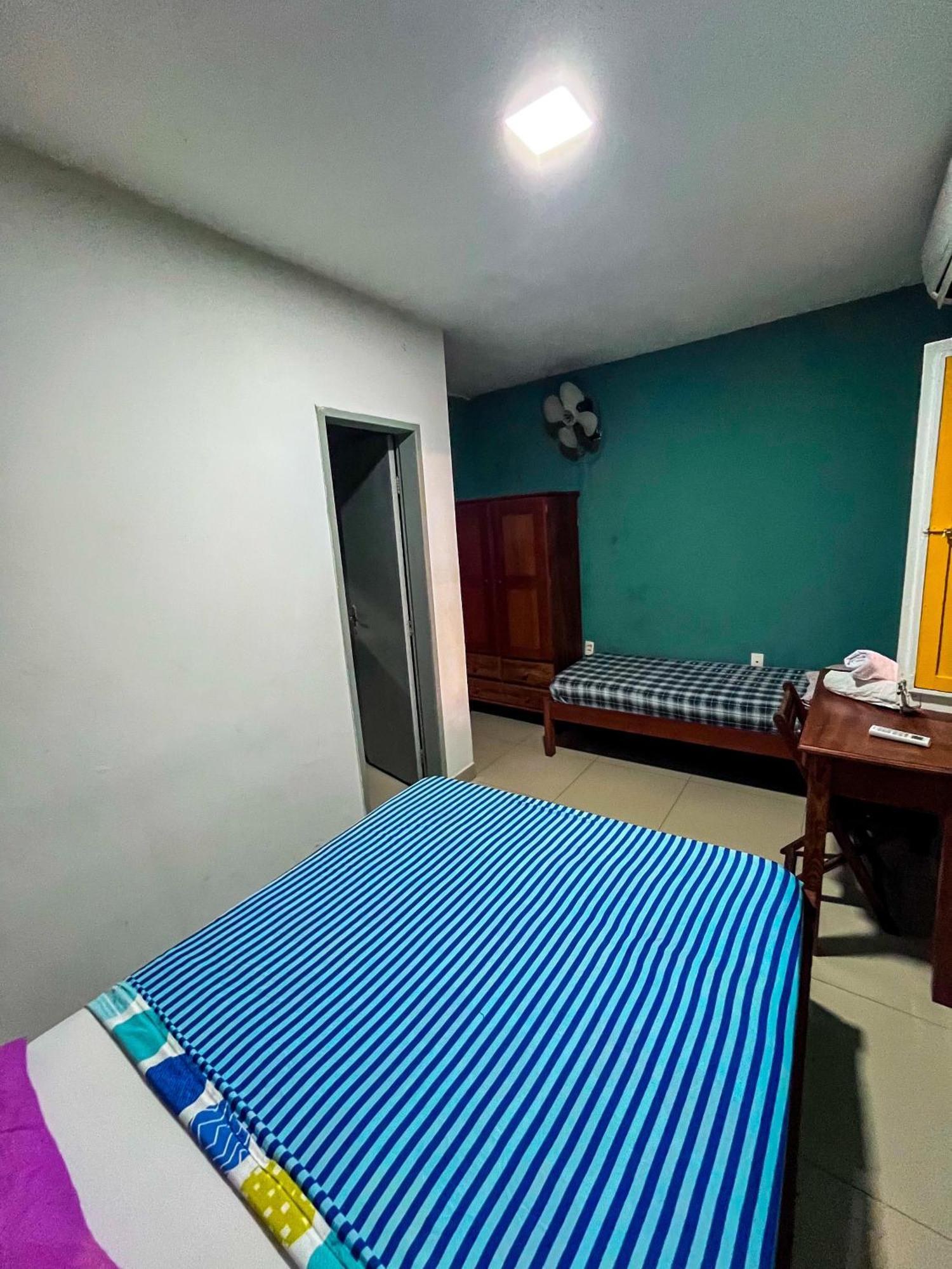 Quarto Duplo com Casa de Banho Privativa