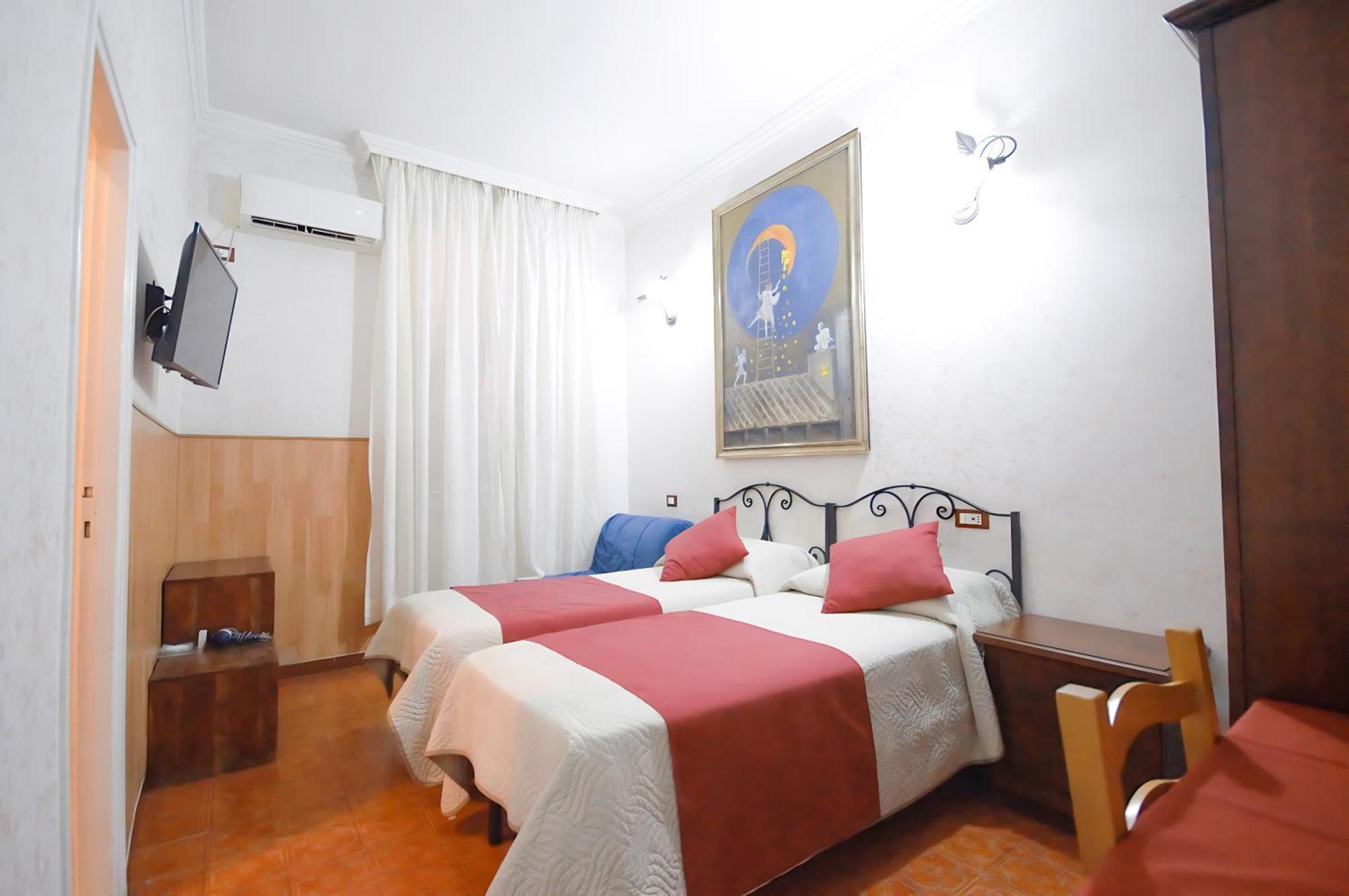 Chambre Double ou Lits Jumeaux avec Salle de Bains Privative