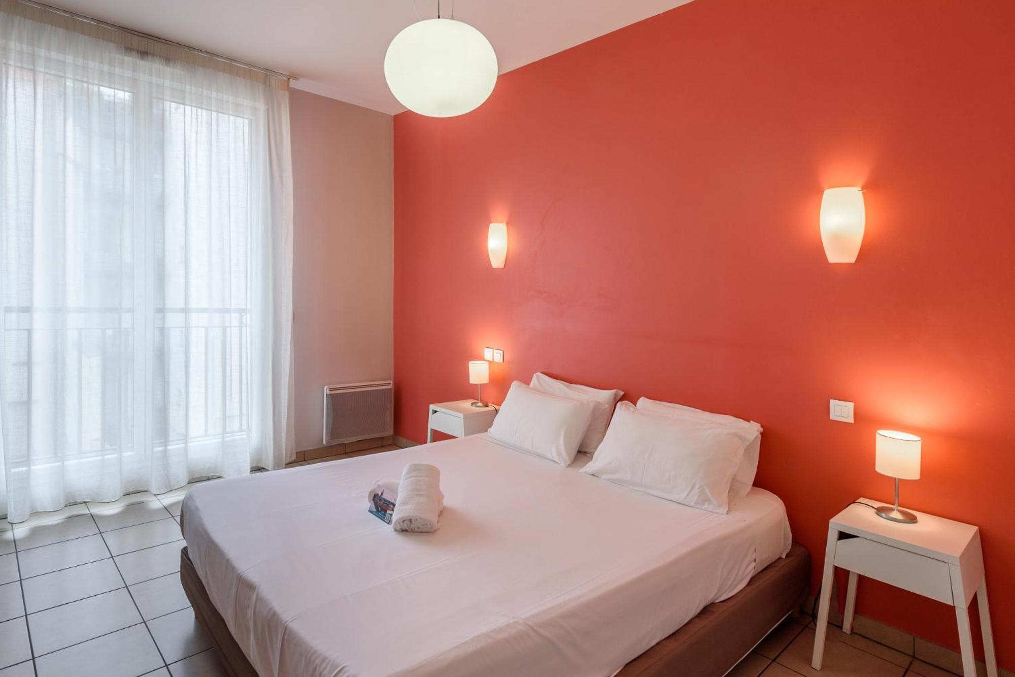 One-Bedroom Apartment,1698999119:JPEG