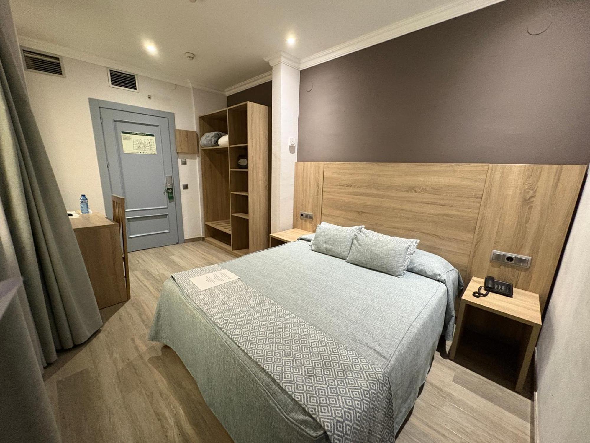 Economic interior Double or Twin room