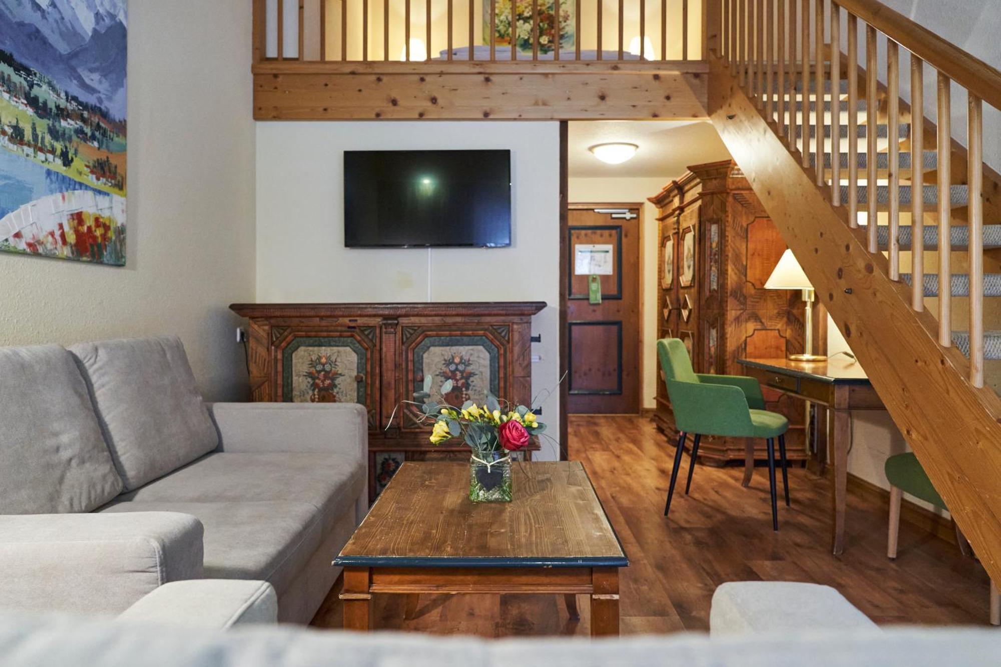Maisonette Room