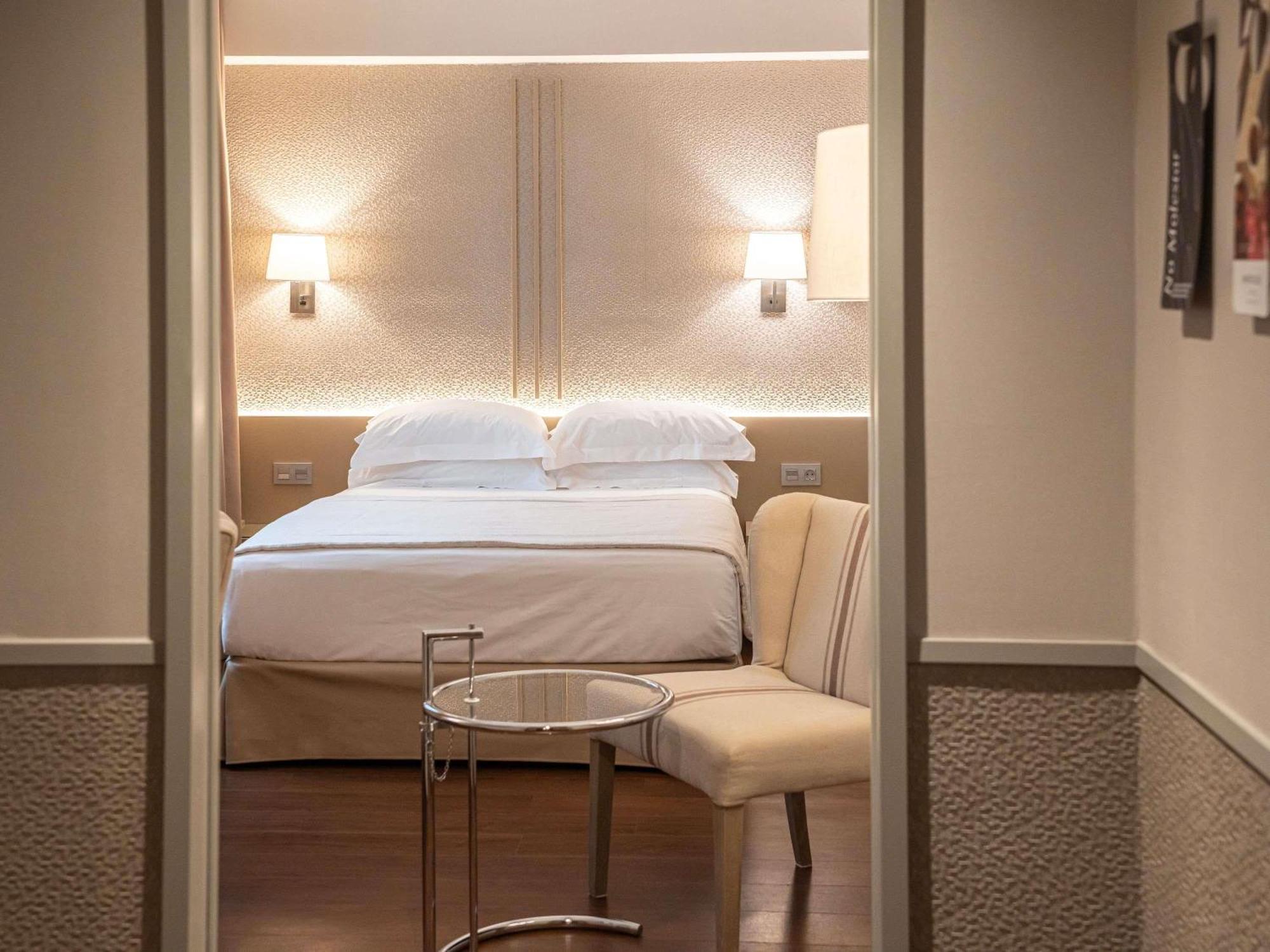 Single Room,1704871095:JPEG