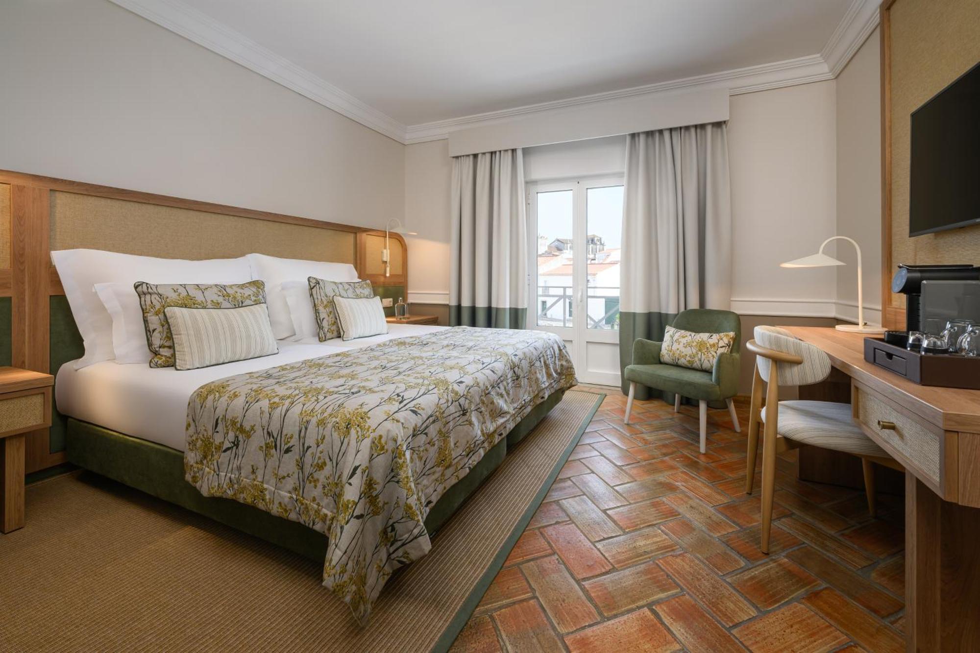 Habitación Clásica con vistas a la ciudad