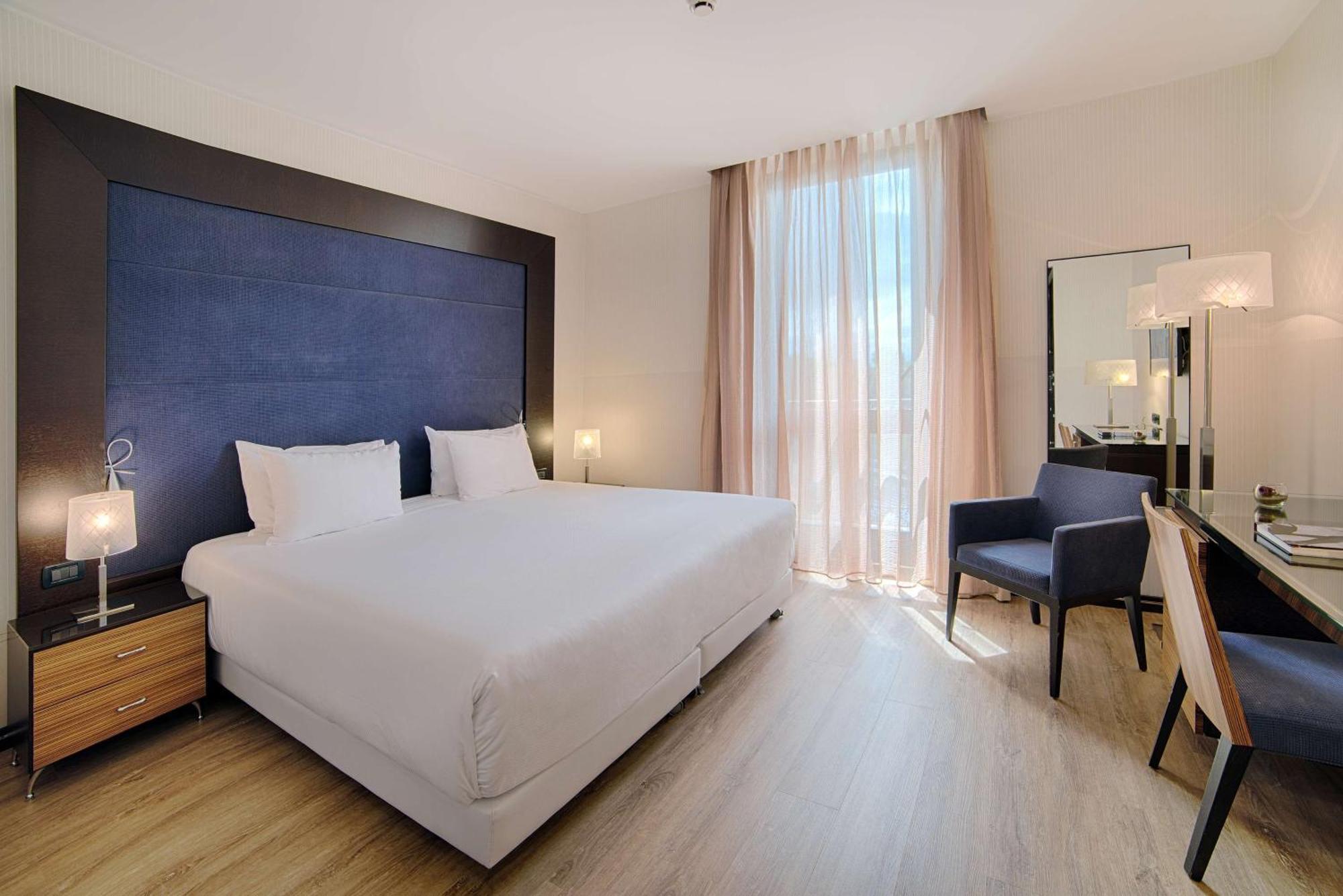 Superior Double or Twin Room with Balcony with Extra Bed (2 Adults + 1 Child),1706779556:JPEG