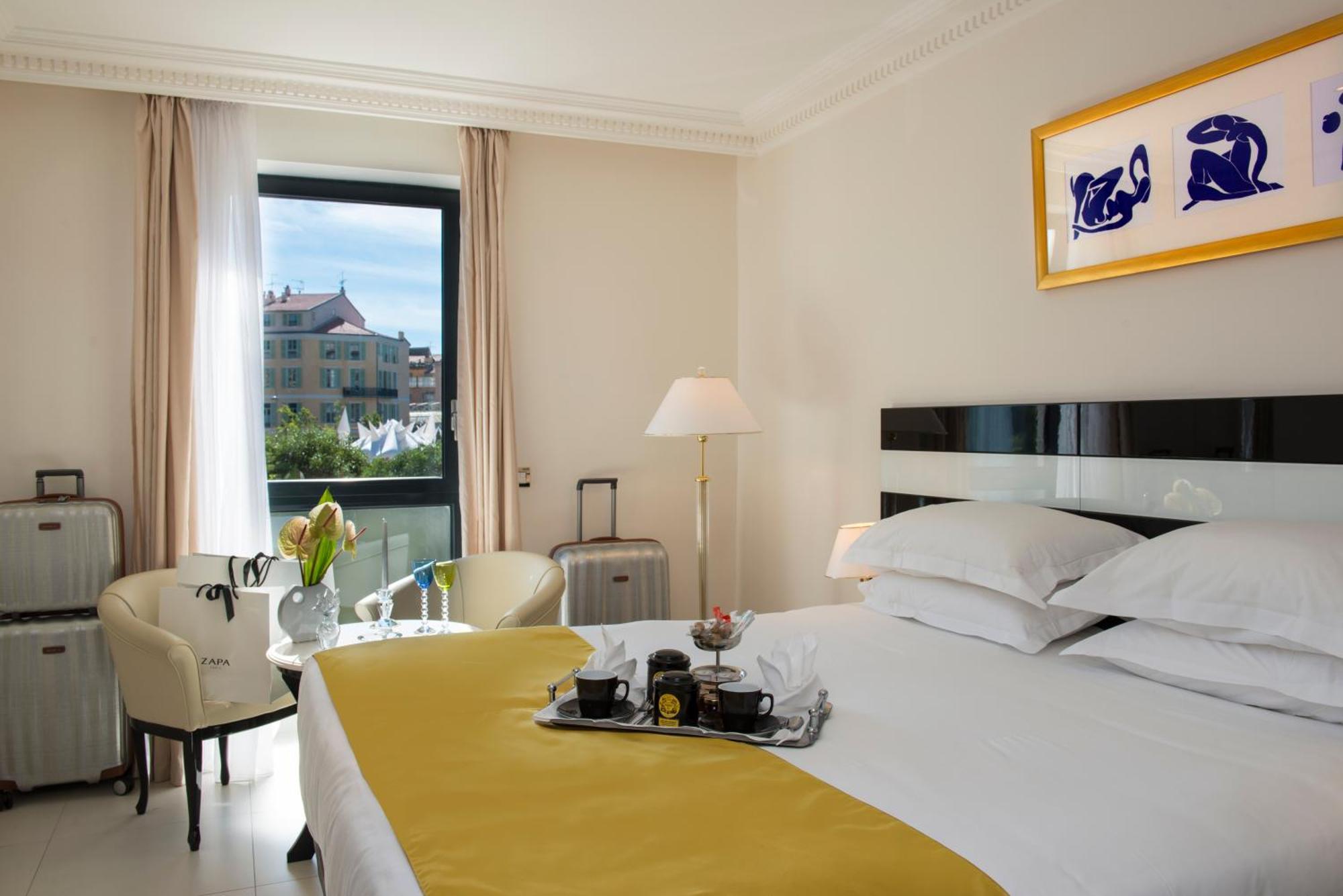 Premium Double or Twin Room Park View