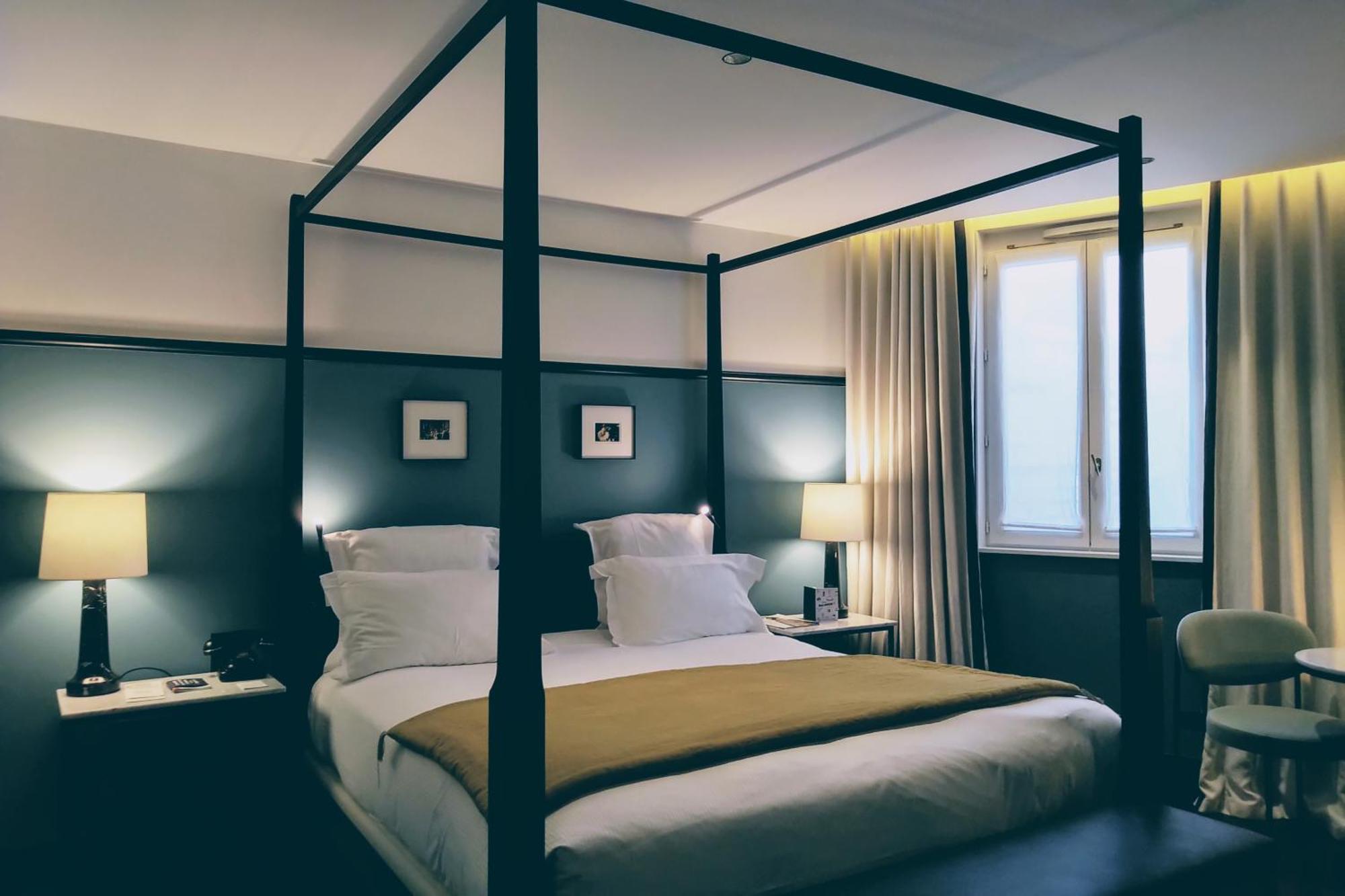 Deluxe Double or Twin Room,943423735:JPEG