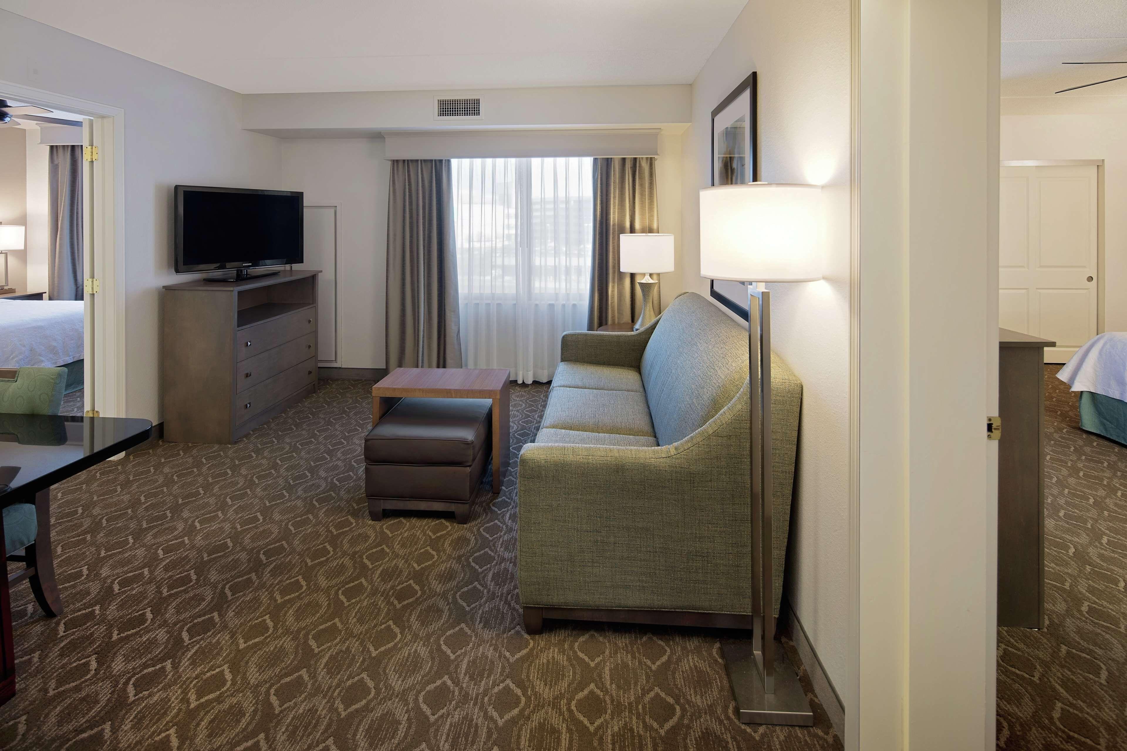 Two-Bedroom King Suite - Non-Smoking,1552136260:JPEG