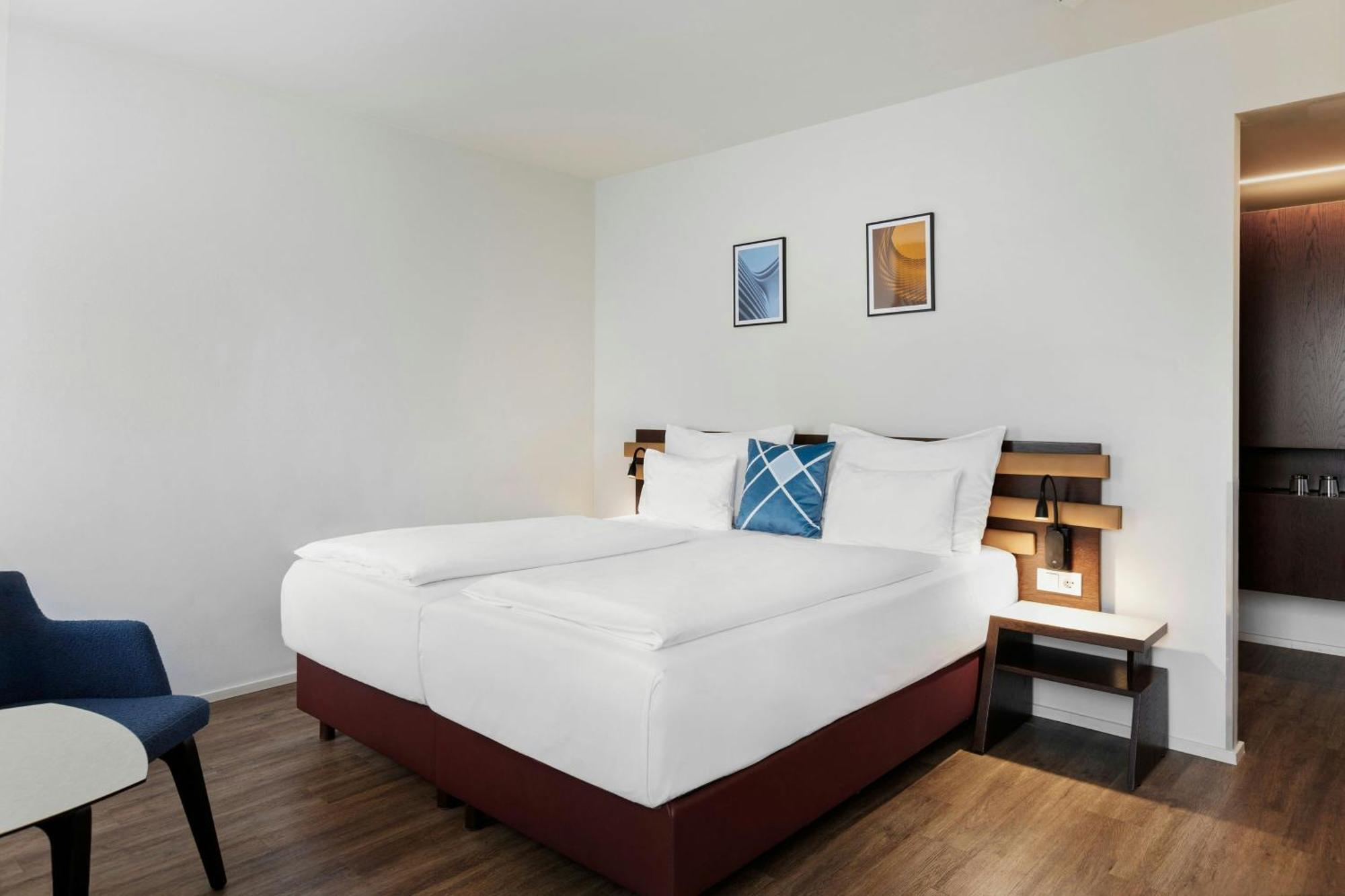 Standard Zweibettzimmer mit 2 Einzelbetten