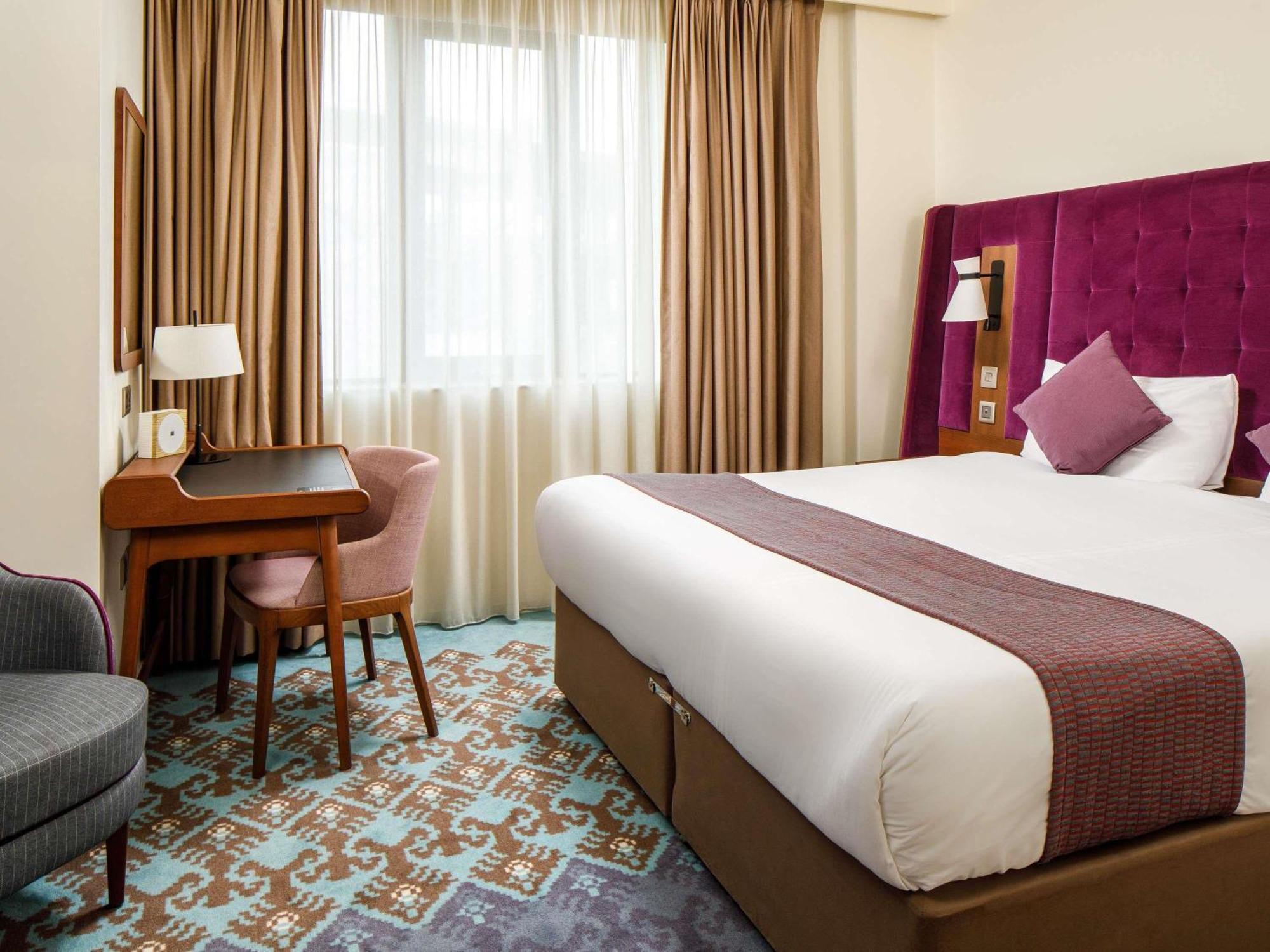 Superior Room - King Bed,1716968926:JPEG
