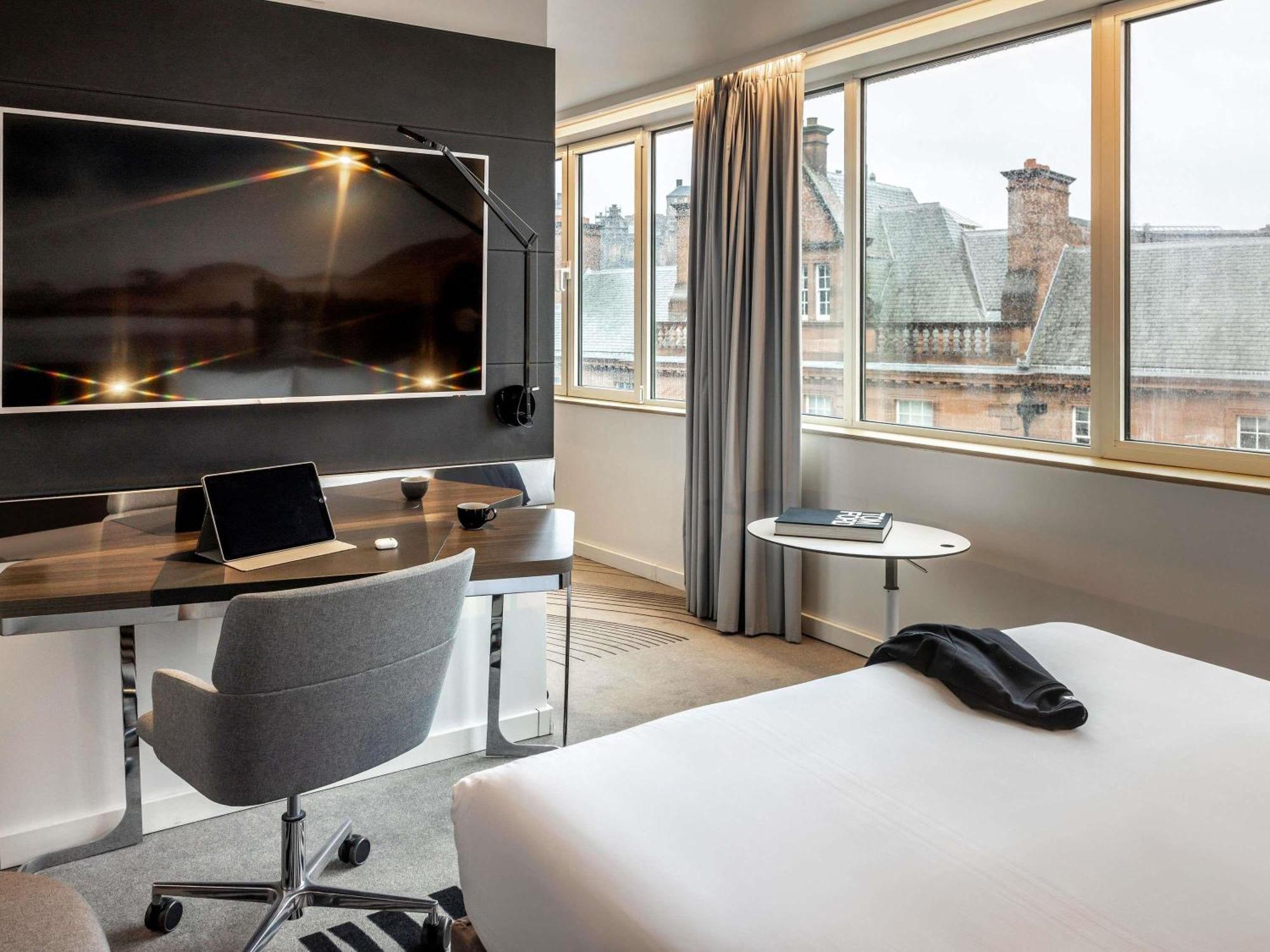 Queen Suite,1722886512:JPEG