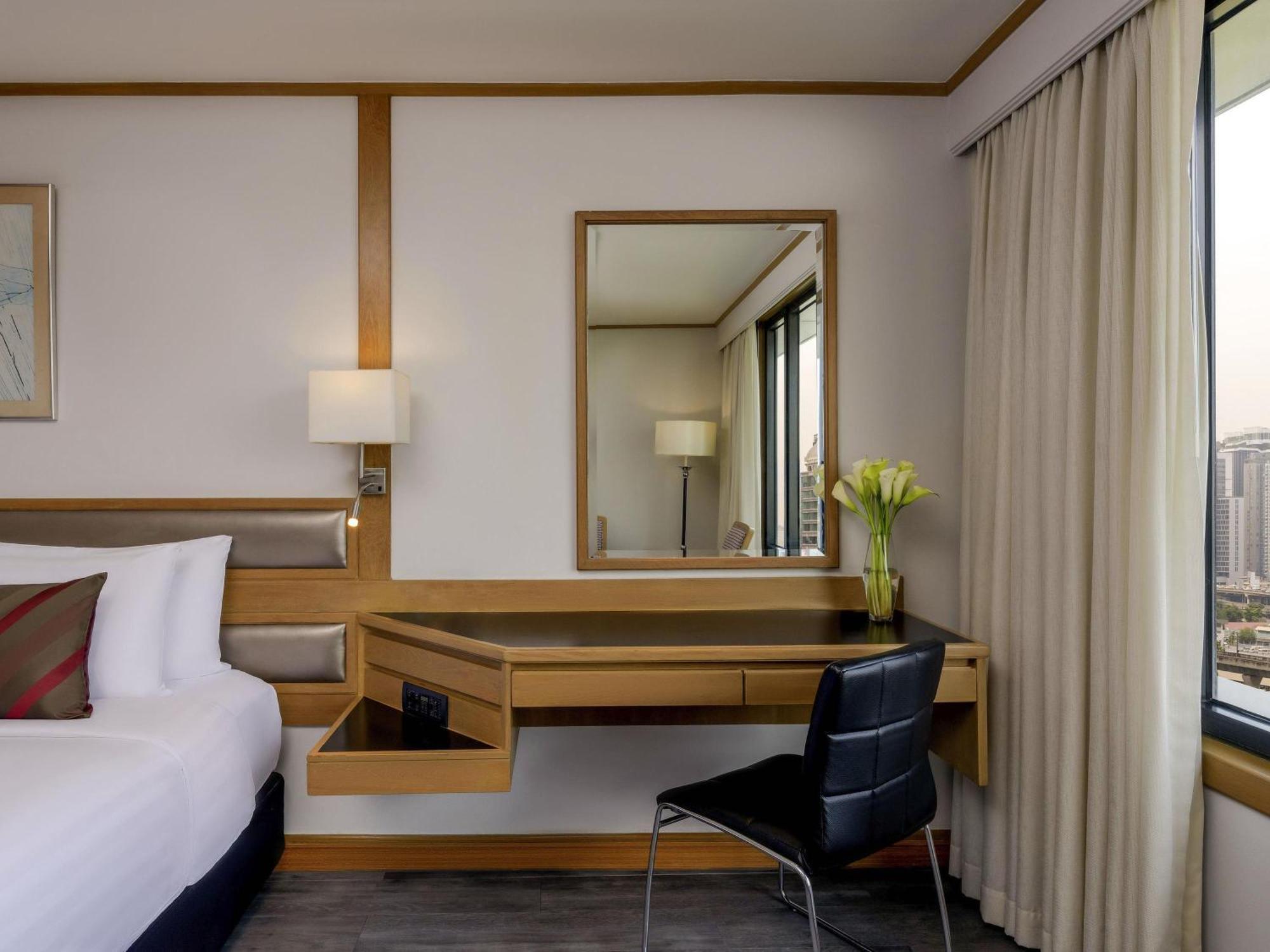 Superior Room - King Bed,1716993794:JPEG