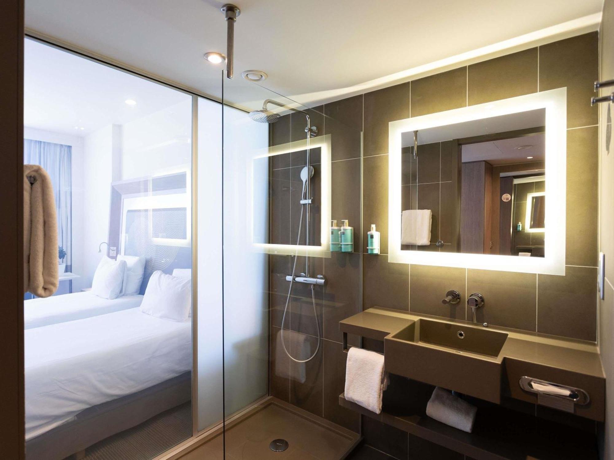 Superior Room 2 Single Beds