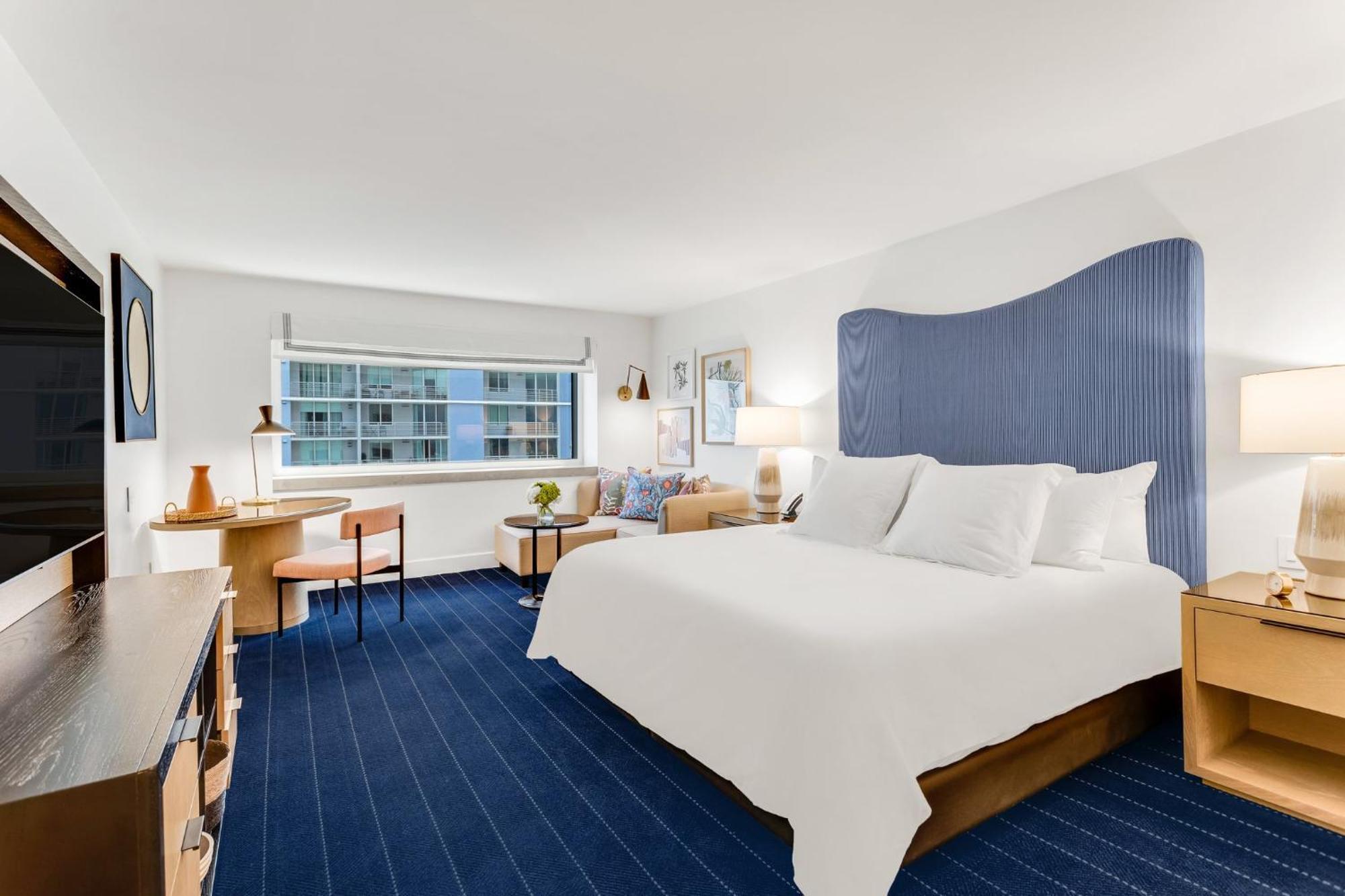 Classic King Room Partial Bay View