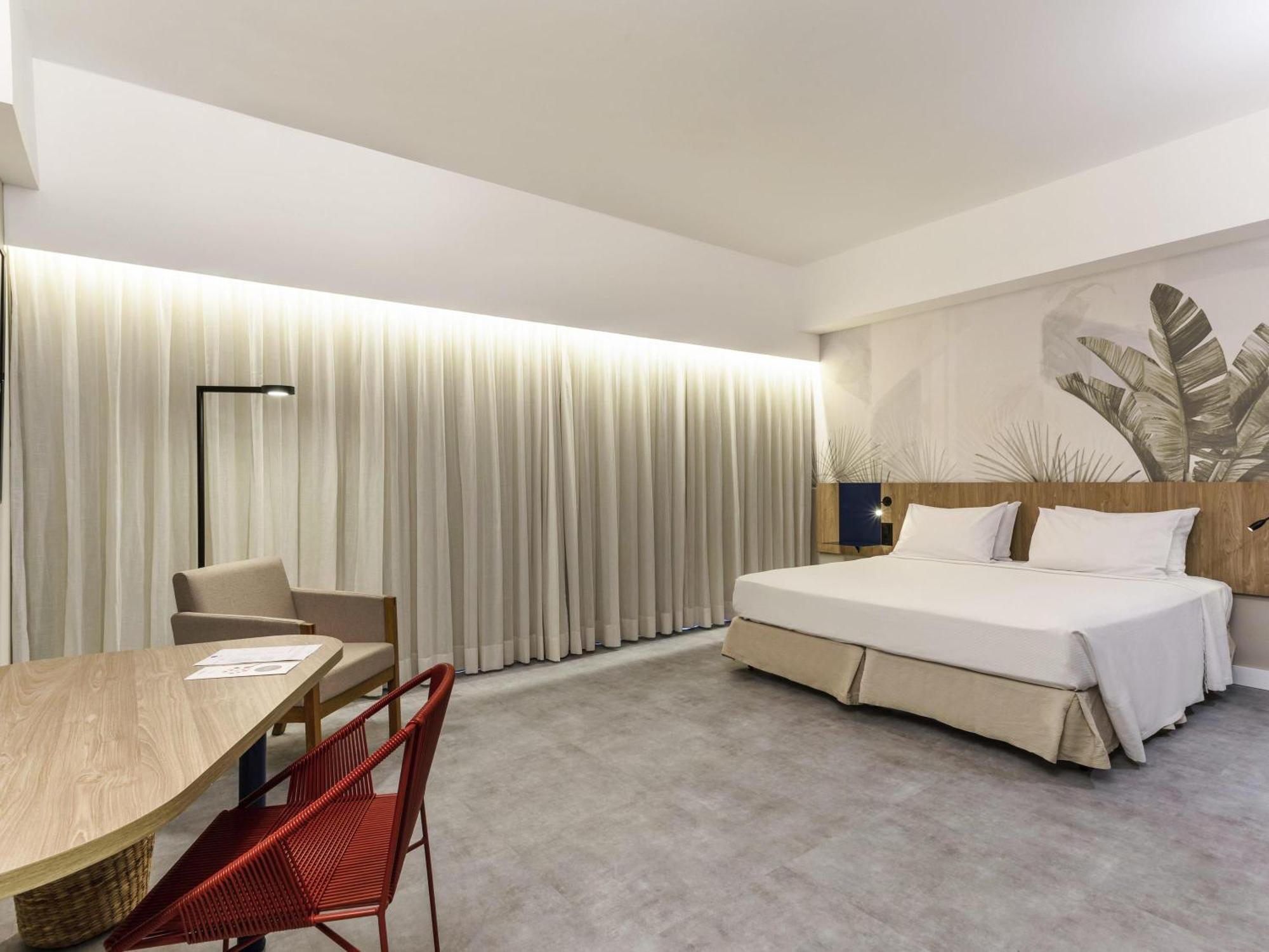 Luxury King Apartment with Beach View,1730025973:JPEG