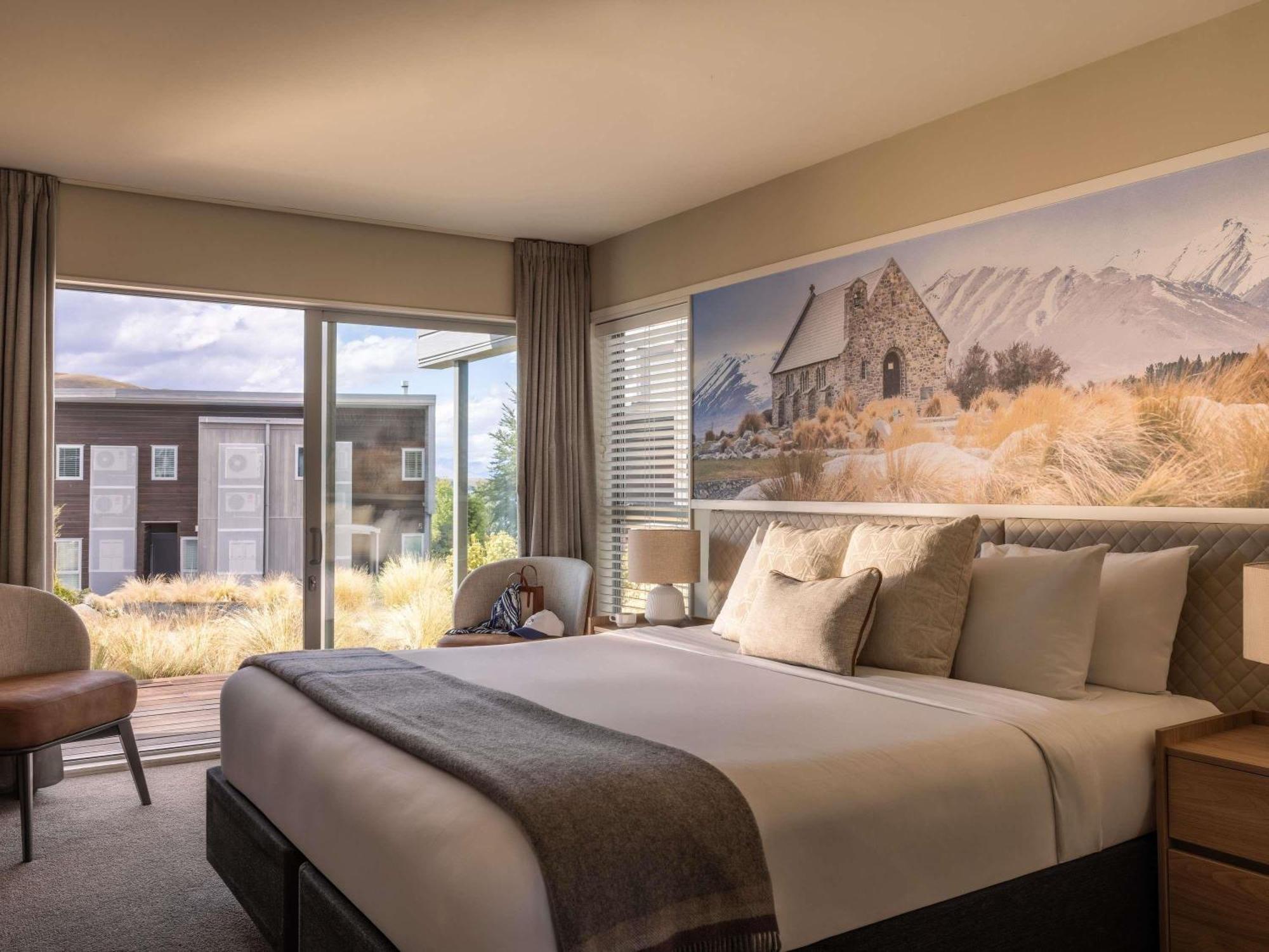 Deluxe Room King