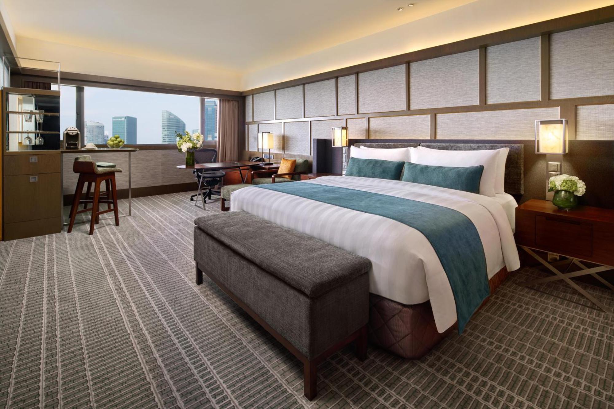 Habitación Pacific Club con vistas a la bahía del puerto deportivo y acceso al salón - Planta superior