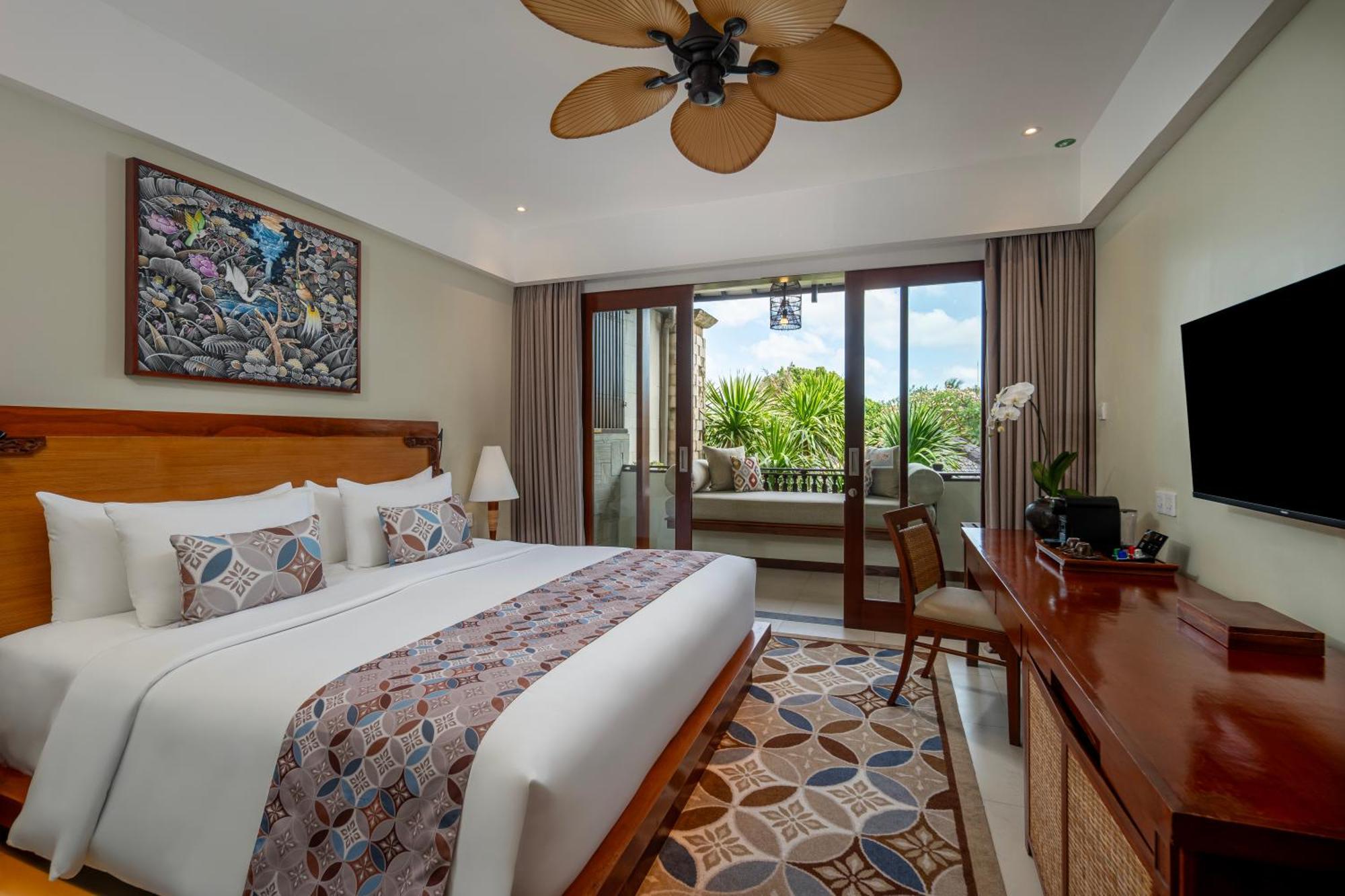 Resort Room Benefits