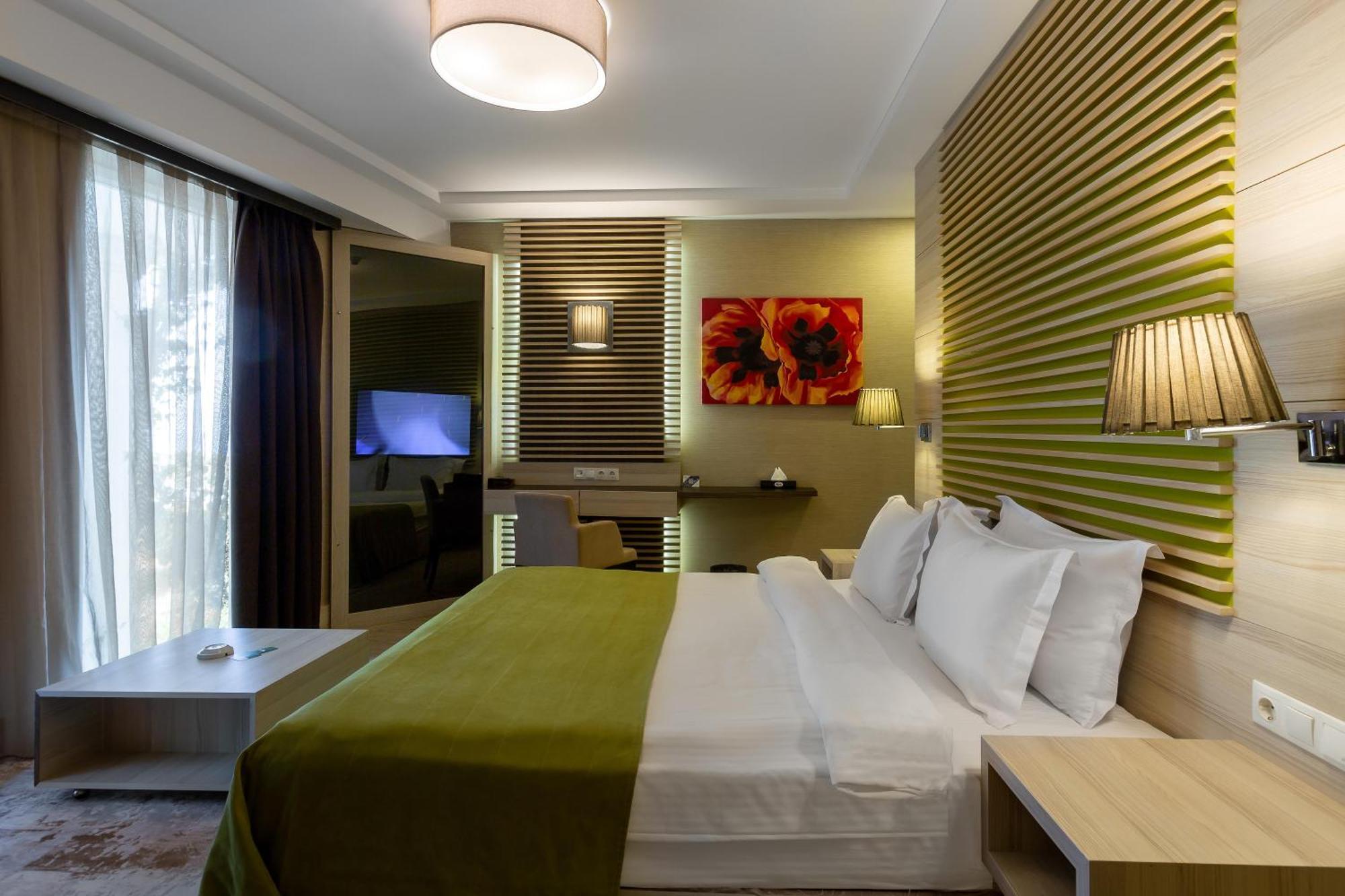 Deluxe Room,1742662369:JPEG