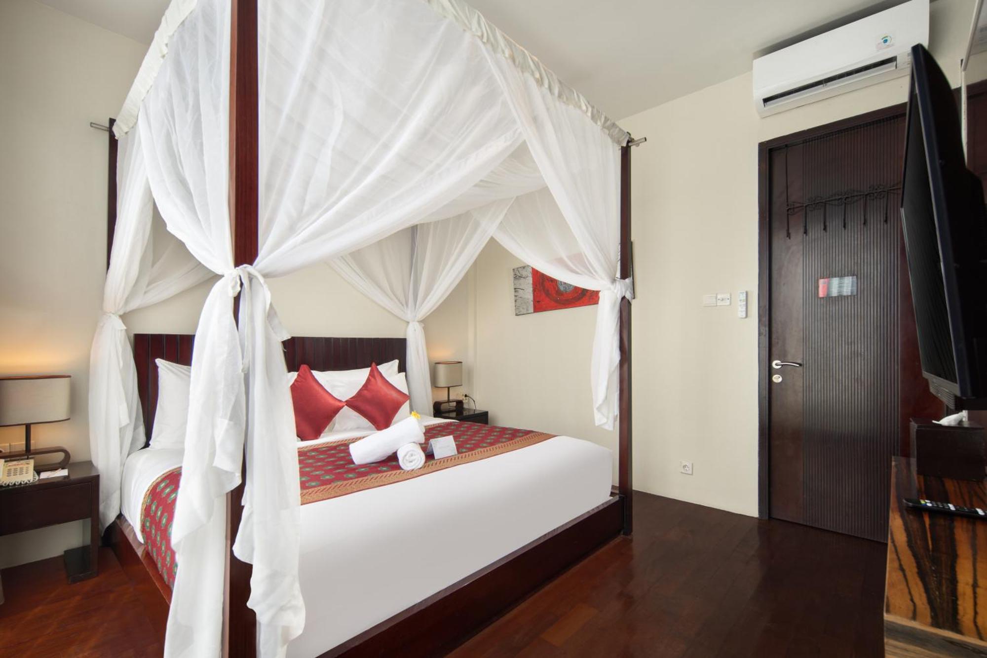 Loft Suite with Private Pool,1742809281:JPEG