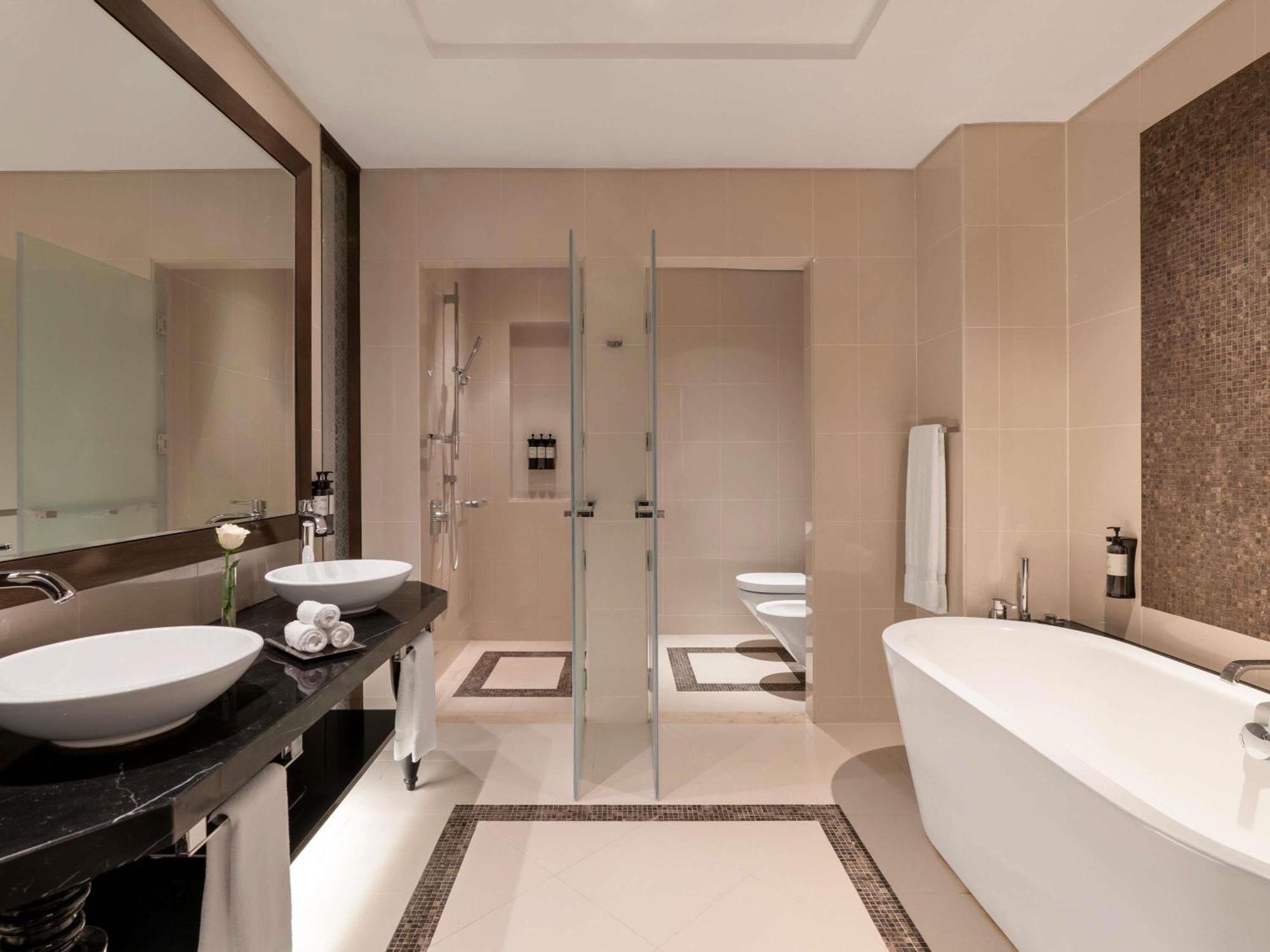 Premium Room with Sea View and Balcony