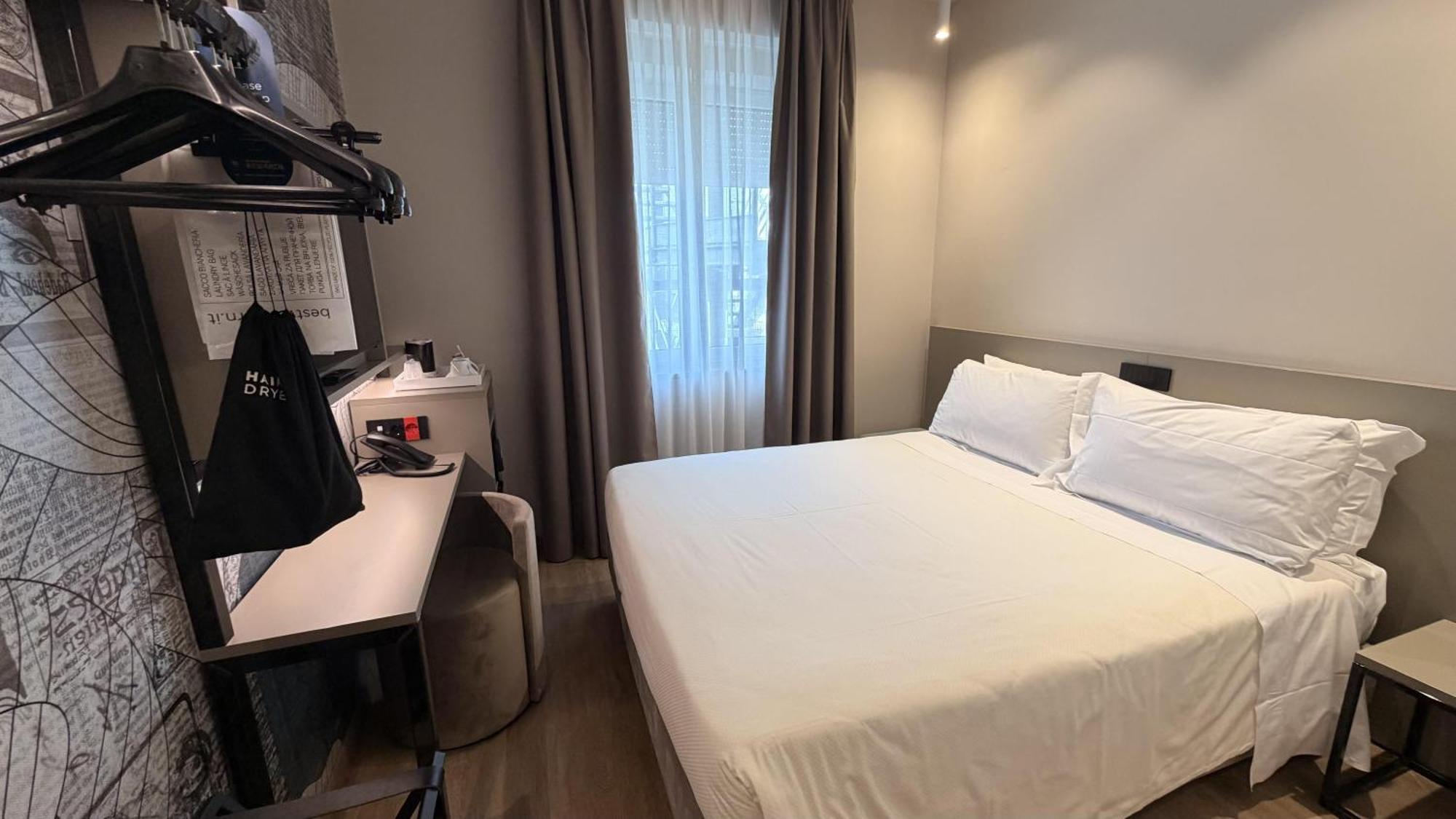 Habitación Doble Confort con cama grande - Para no fumadores