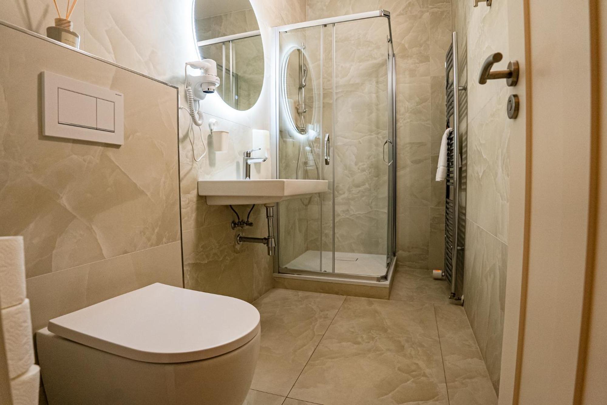 Standard Triple Room,1746833303:JPEG