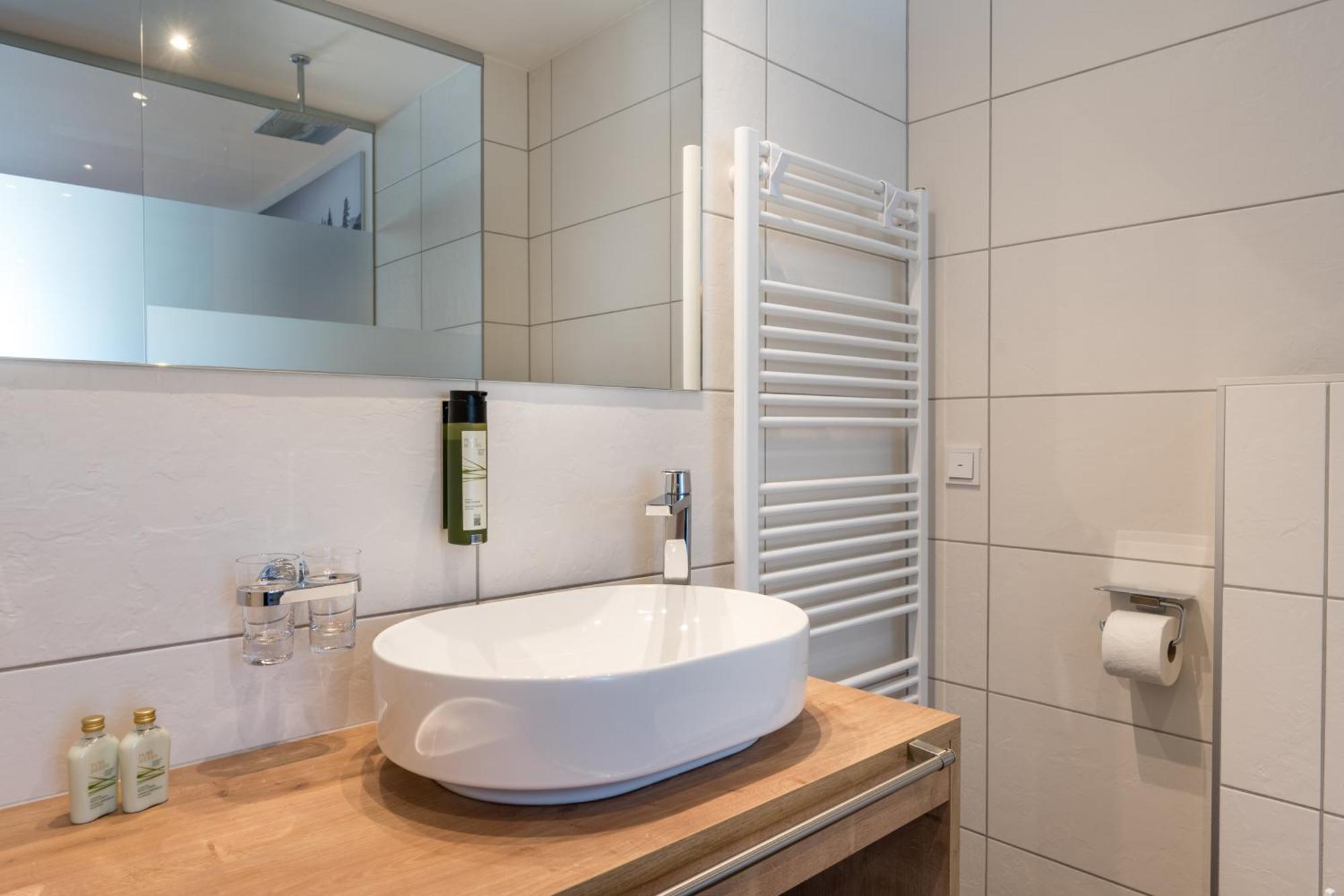 Doppelzimmer mit Balkon