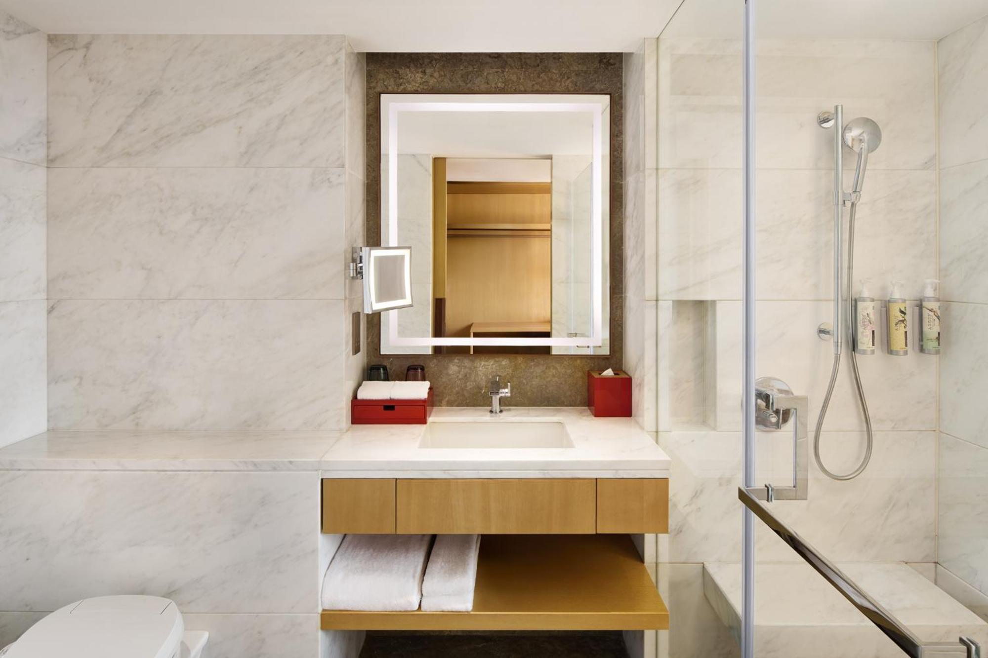 Deluxe Room with Two Double Beds and City View
