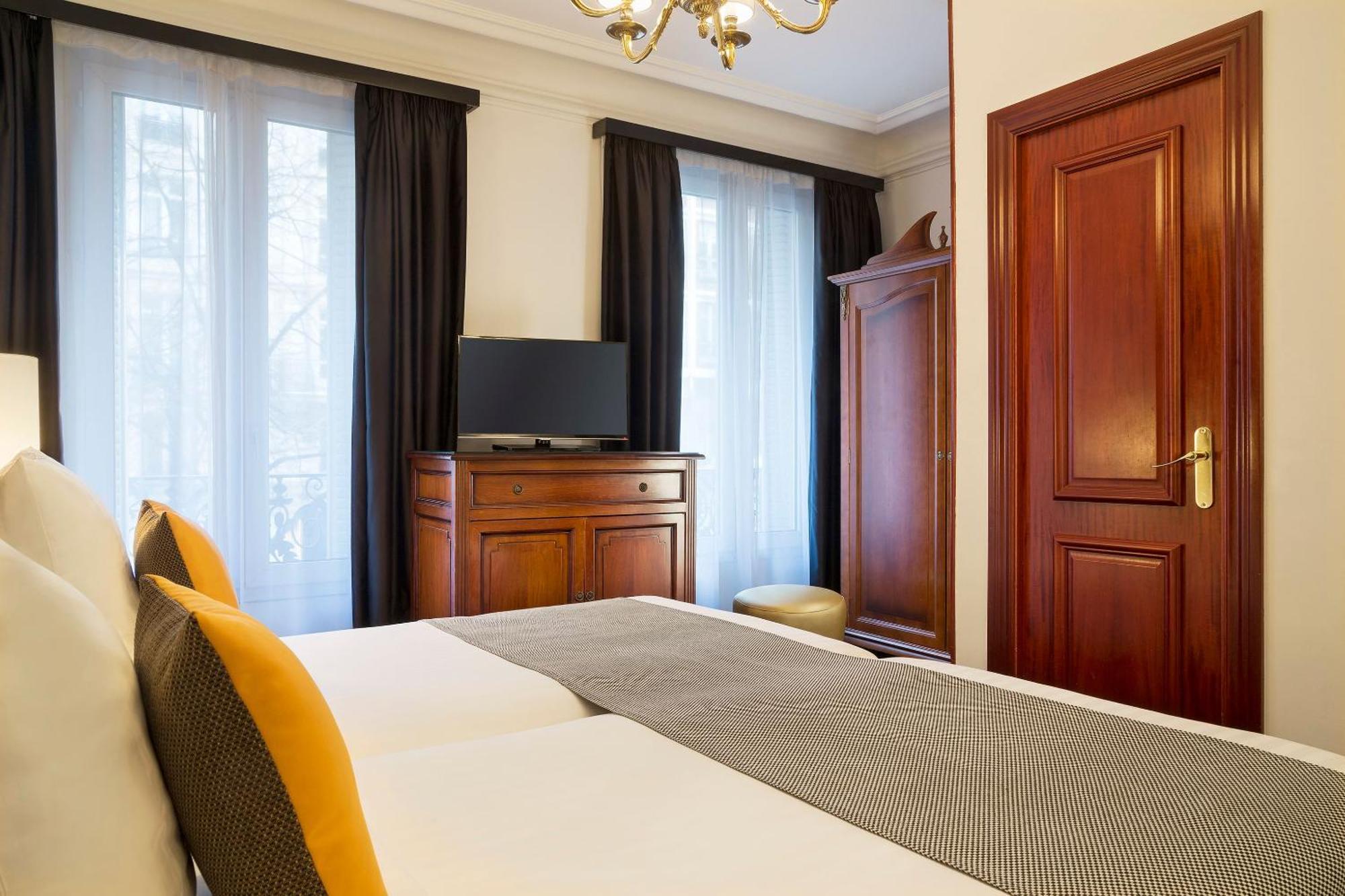 Melia Twin Room,1756413001:JPEG