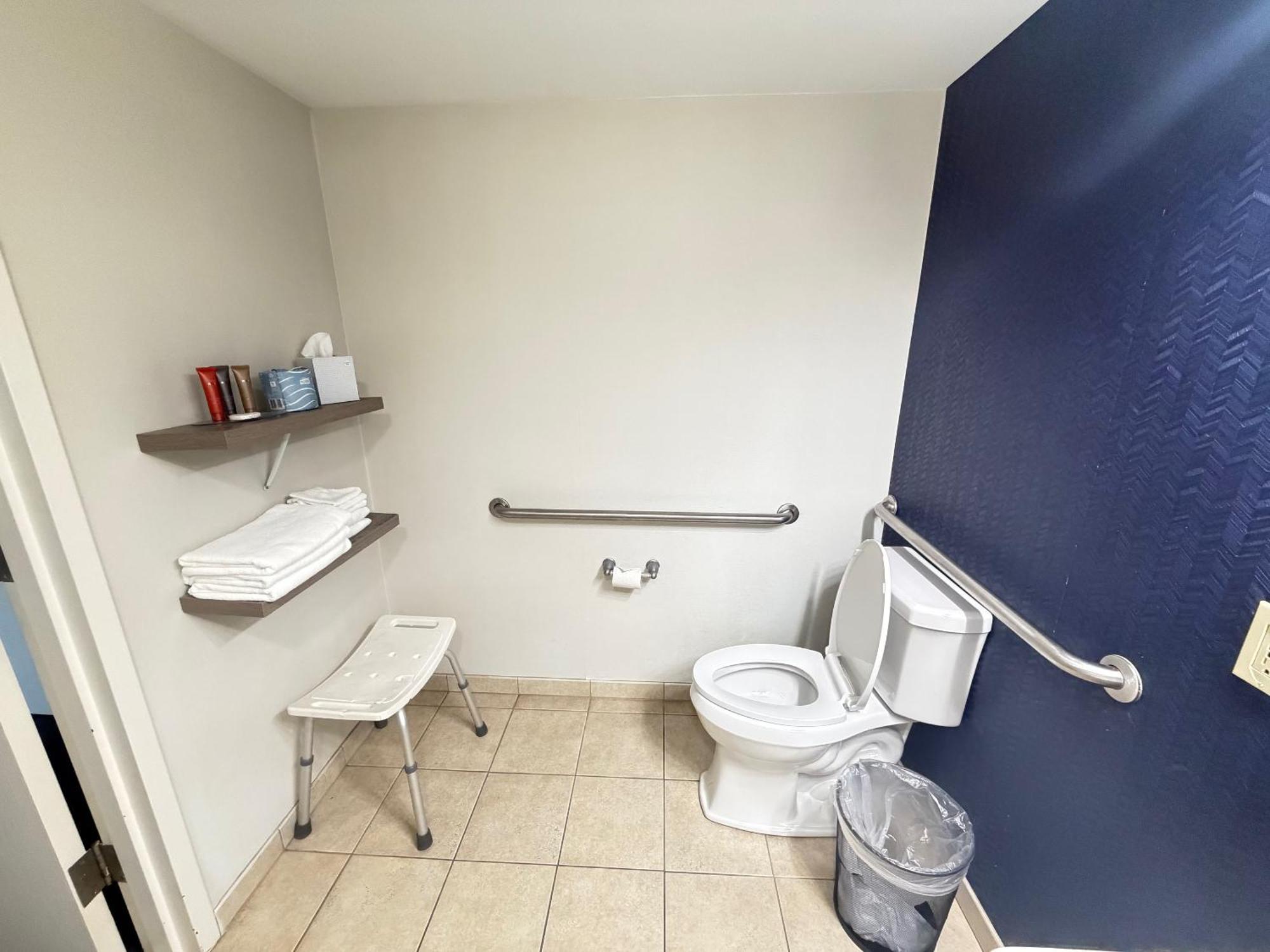 King Room - Disability Access/Non-Smoking,1756571145:JPEG