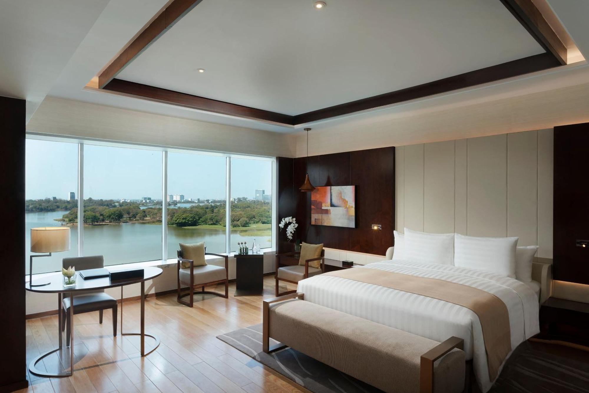 Junior Suite,1756579605:JPEG