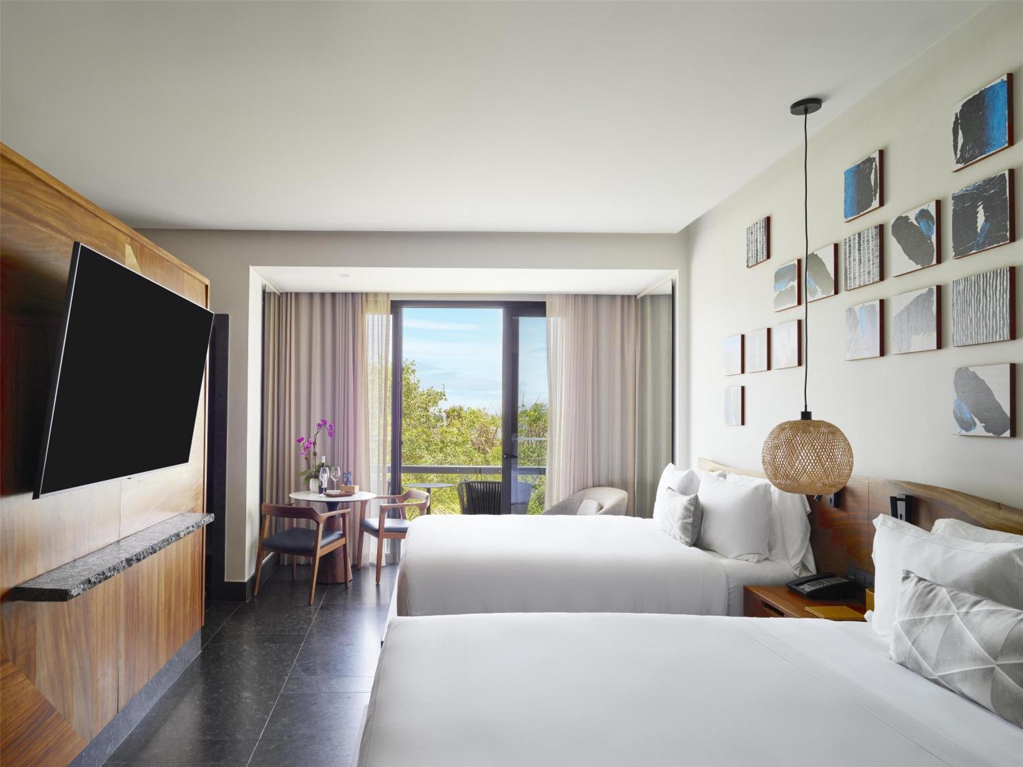 Queen Room Two Queen Beds Tropical View