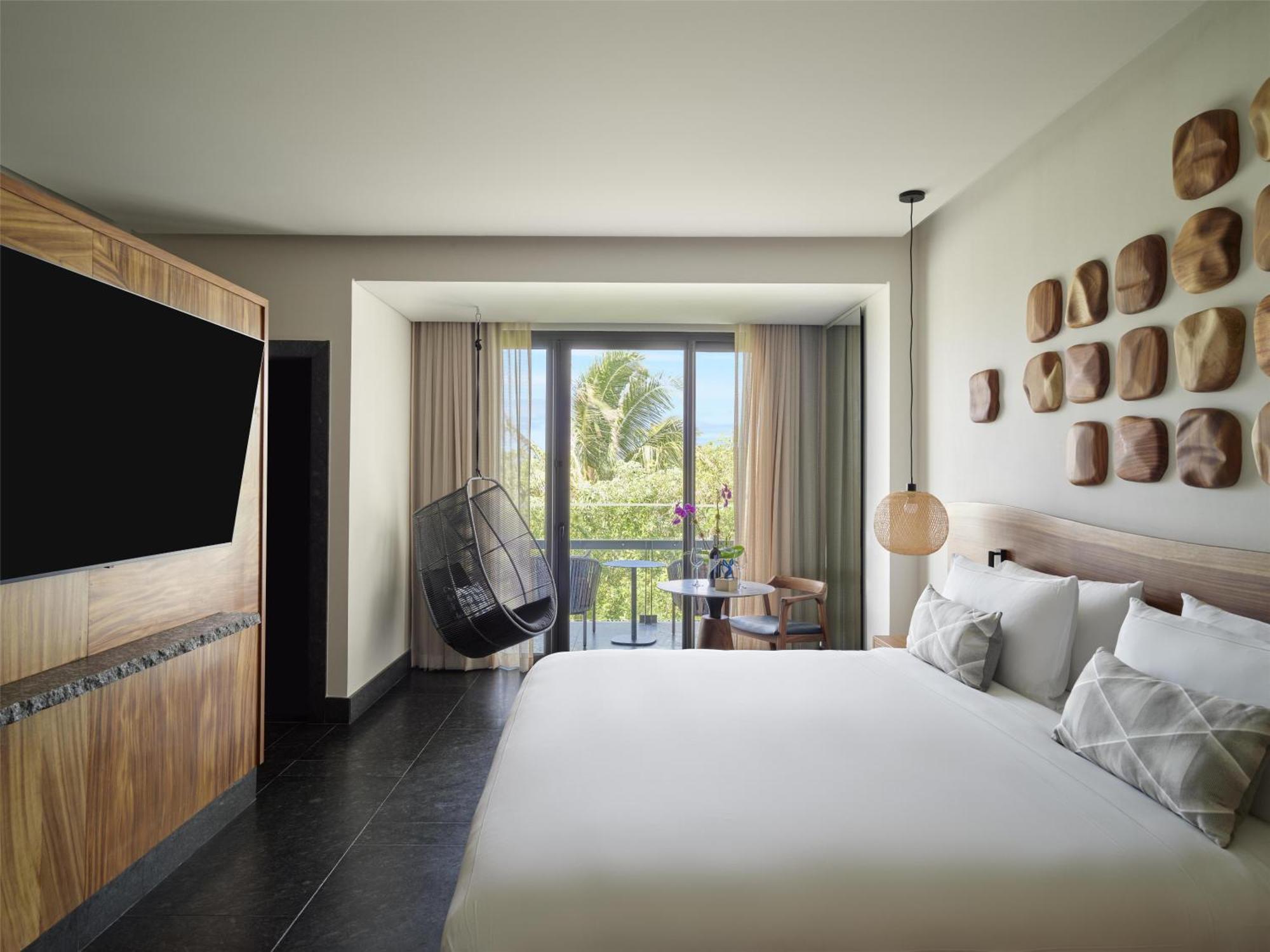 King Room Tropical View