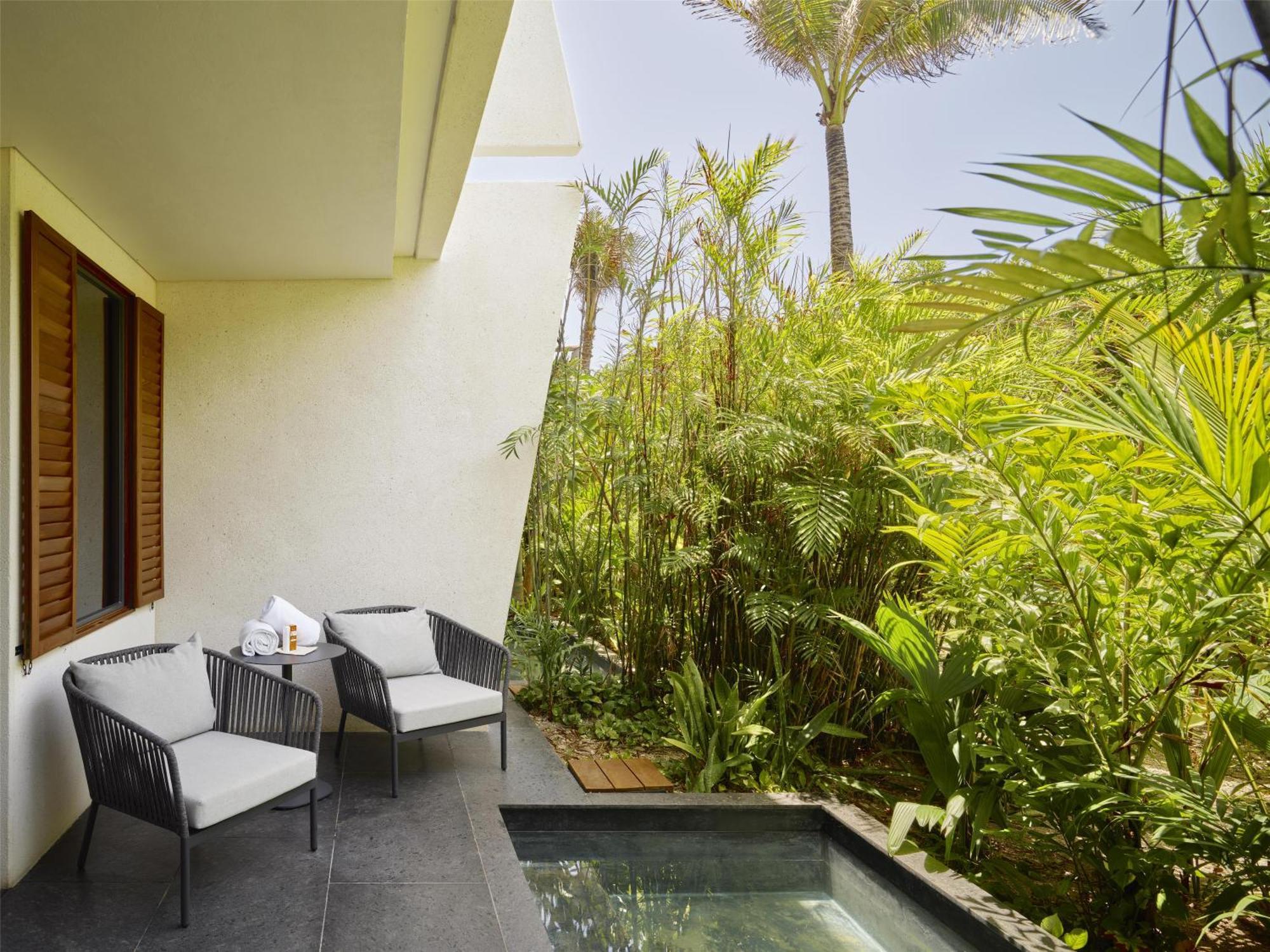 King Room Tropical View