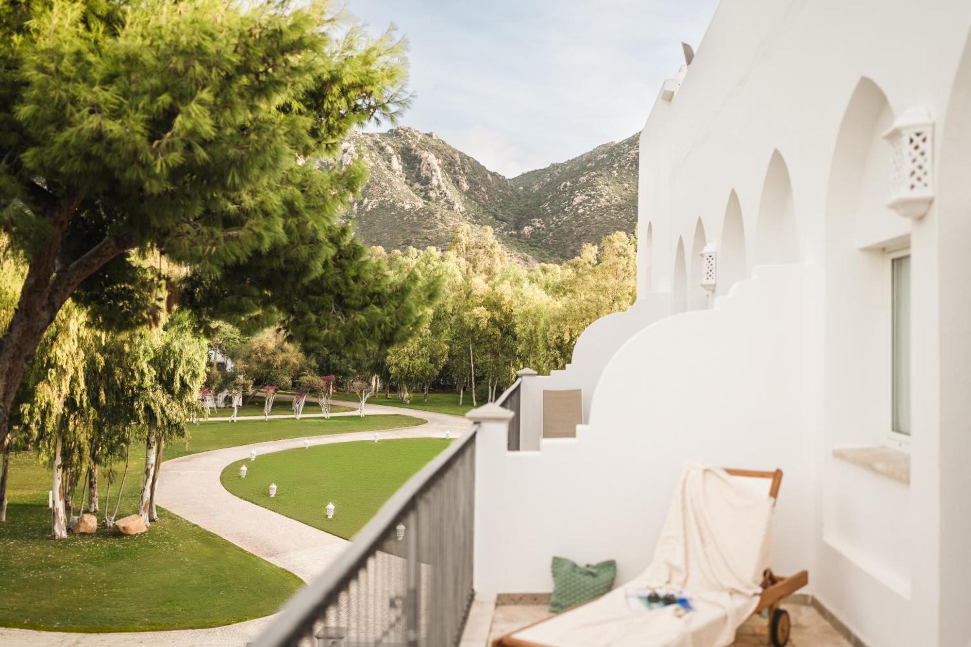 Family Suite with Balcony and Park View,1758279062:JPEG