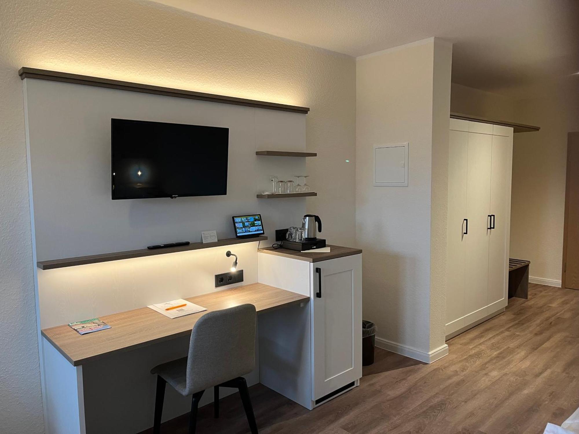 Budget Double Room,1758530673:JPEG