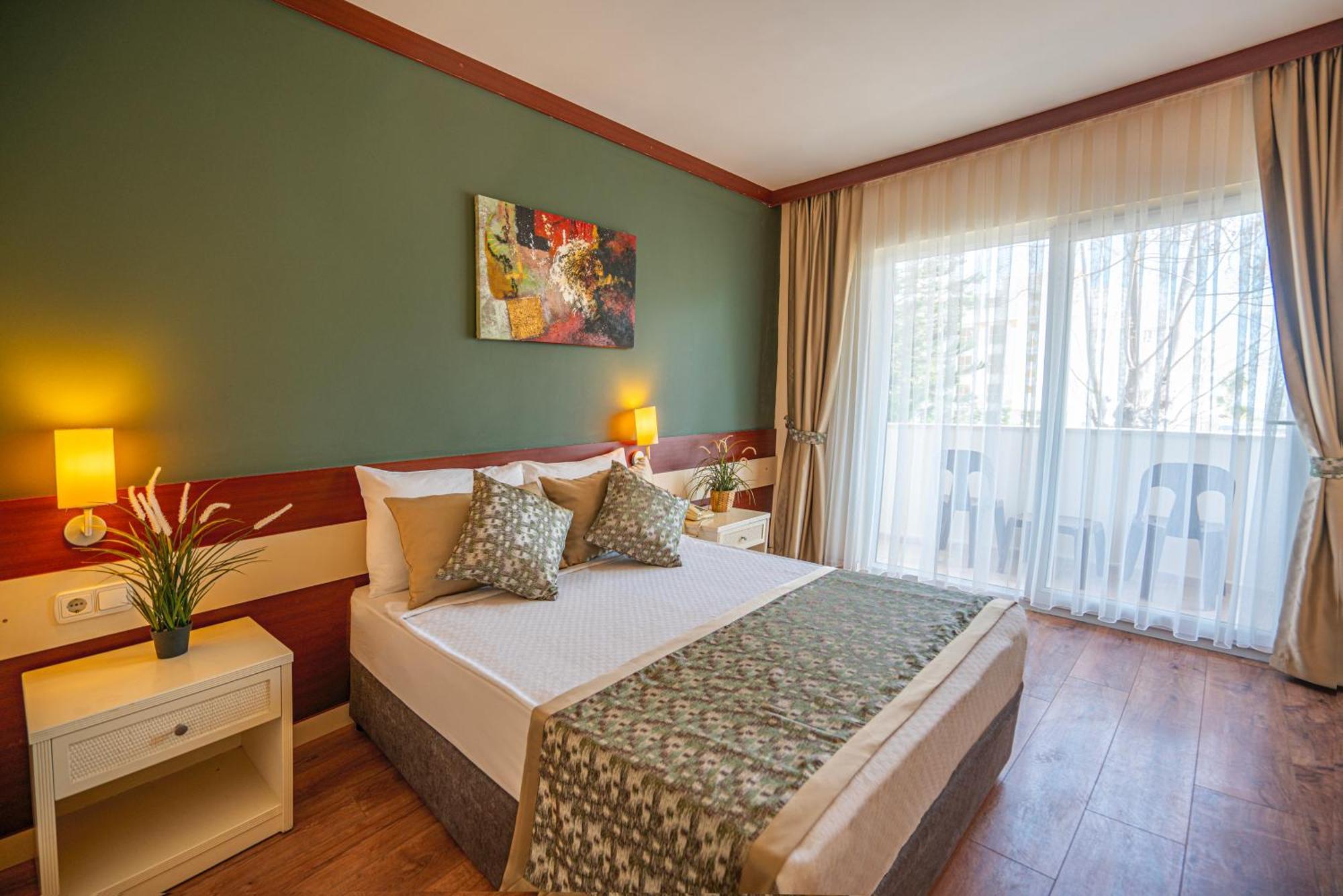 Double or Twin Room Extra Bed,1592987707:JPEG