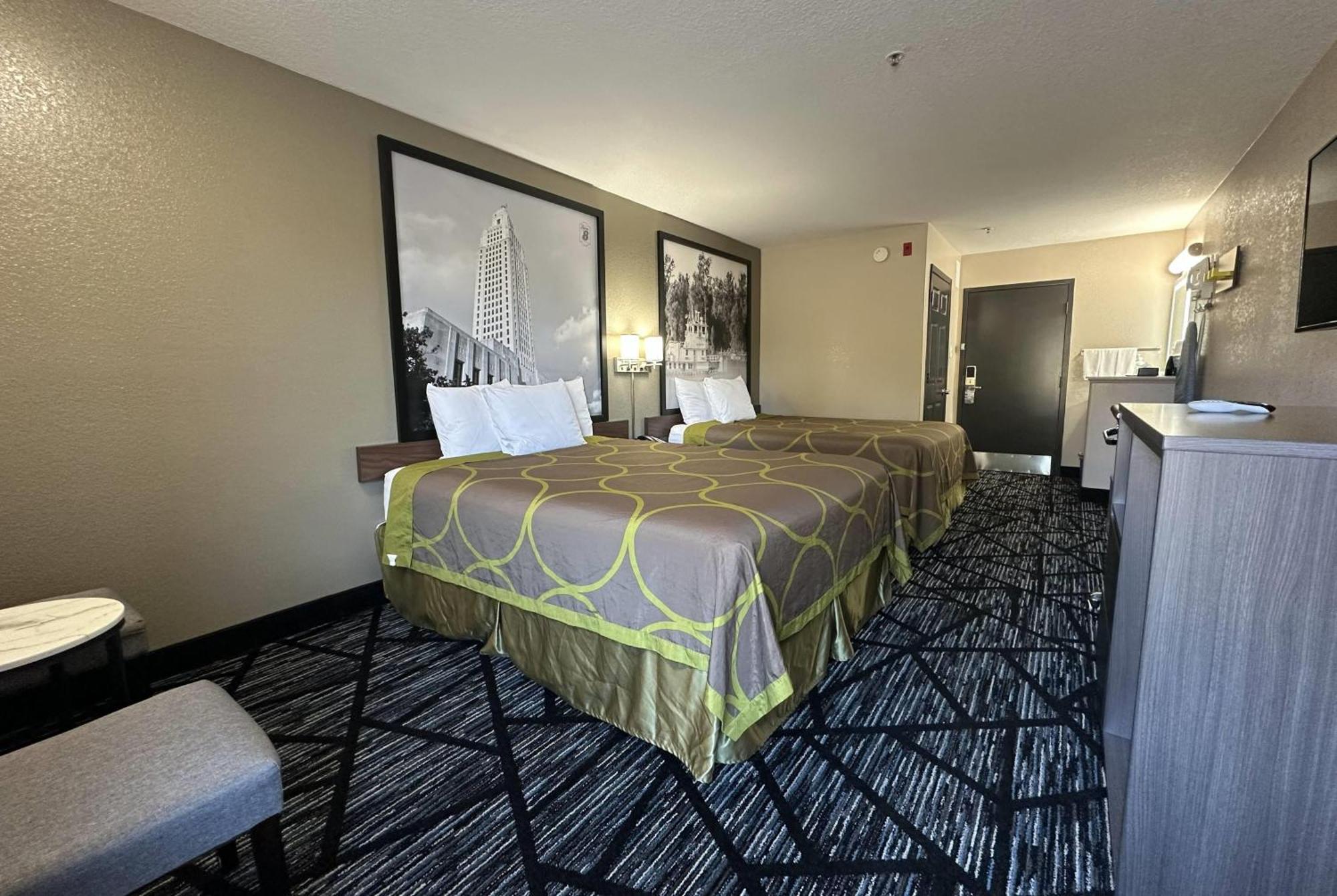 Queen Room with Two Queen Beds - Non-Smoking