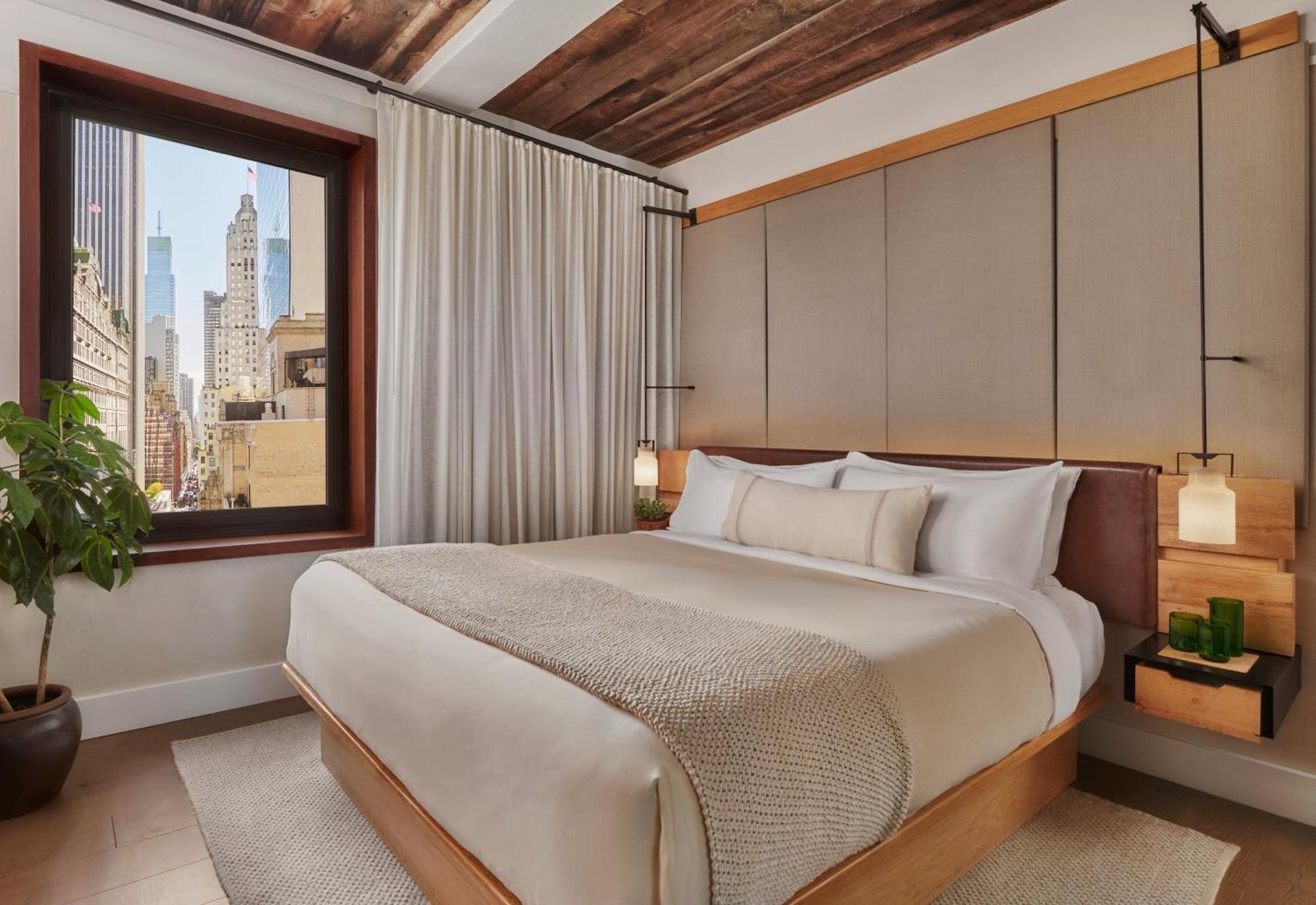 Superior King Room with City View,1765900695:JPEG