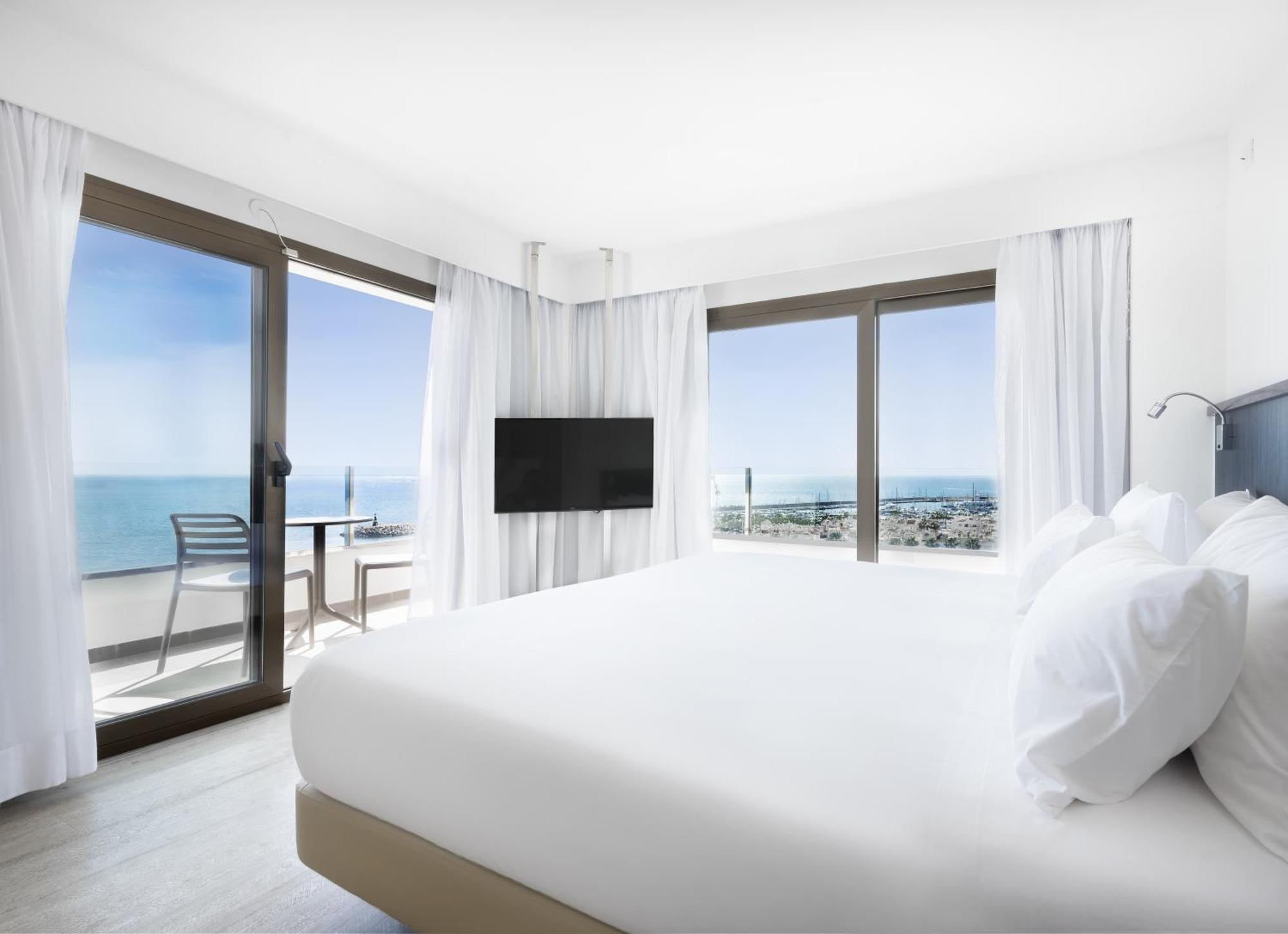 Suite Premium - Vue Frontale sur Mer