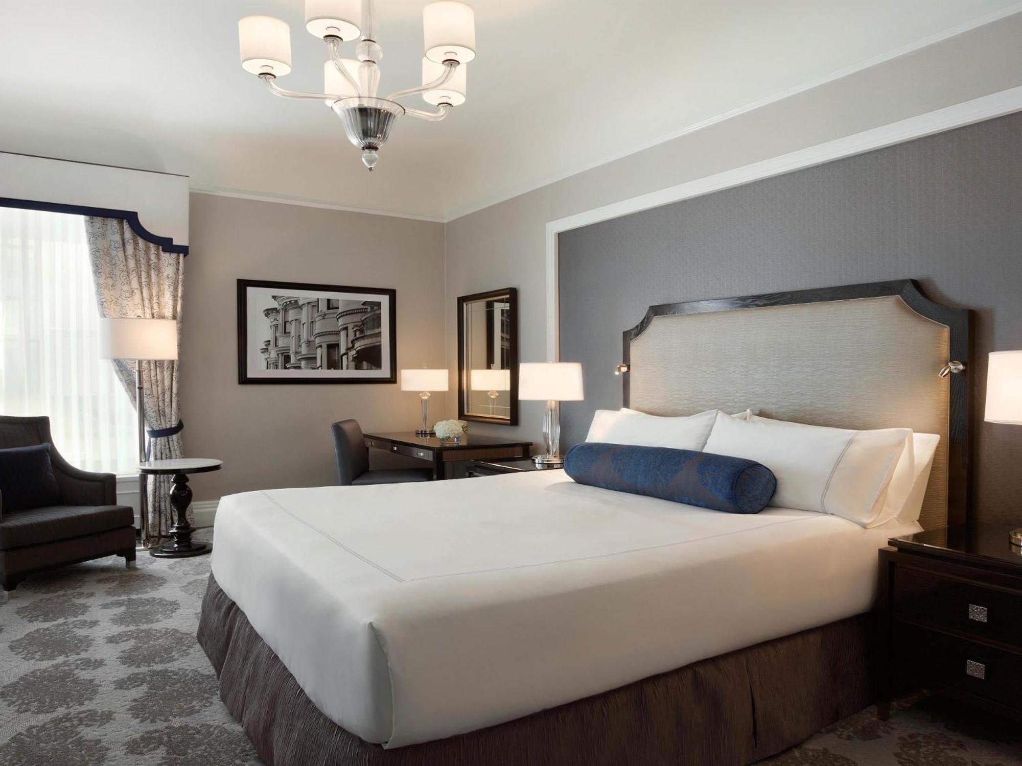 Fairmont Queen Room